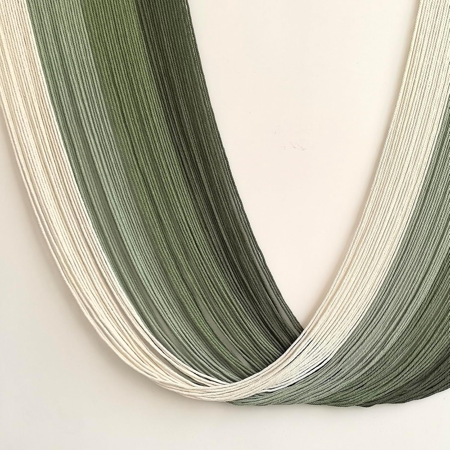 Achart Large Macrame Wall Hanging Dip Dyed Yarn Tapestry Ombre Yarn Gradient Color Macrame Wall Decor Macrame Tapestry Boho Decor for Bedroom Living Room Headboard Above Bed (Green)