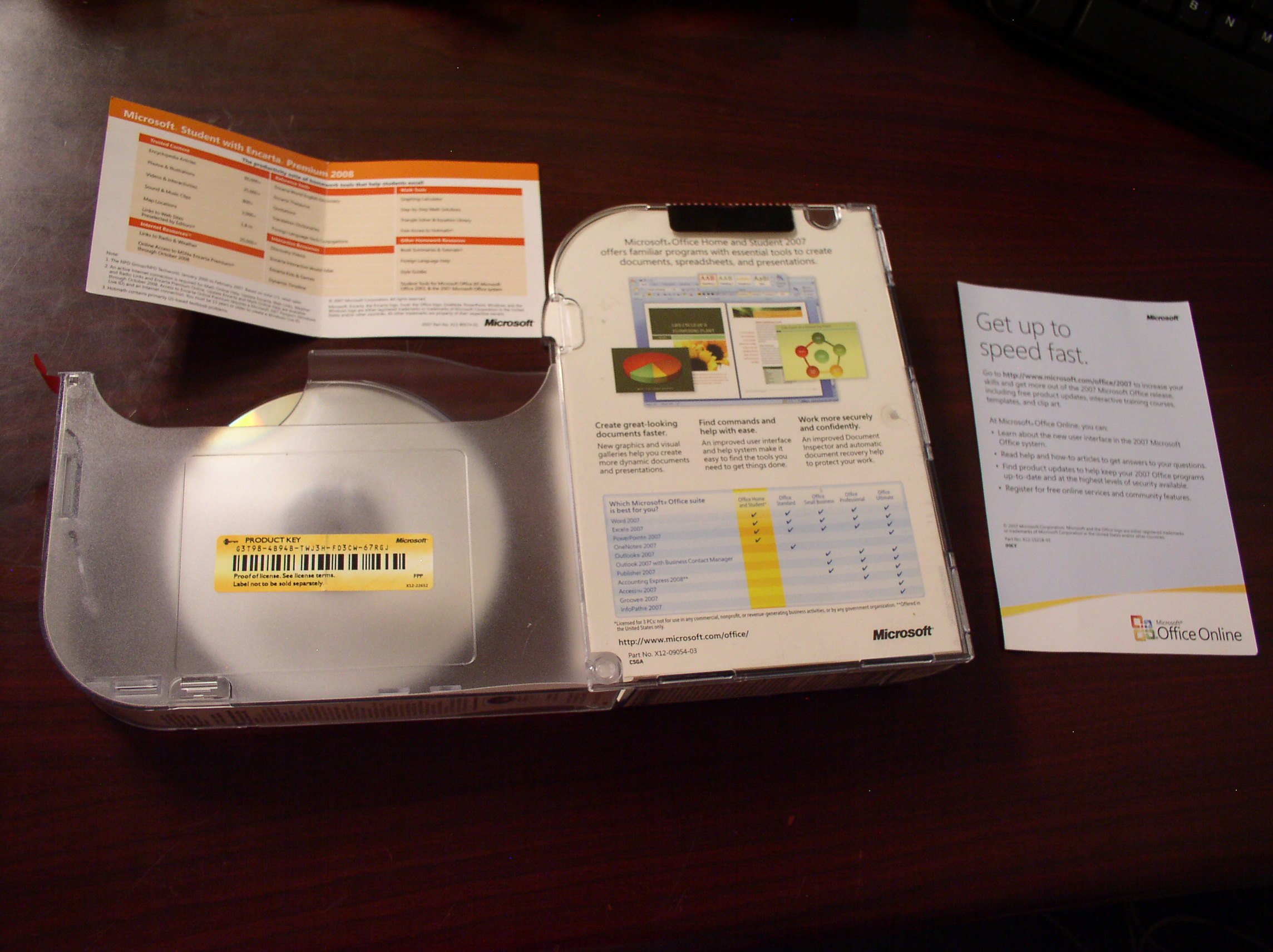Microsoft Office 2007 Home and Student Edition--for purchase with PC Hardware only, 3 Users (PC)