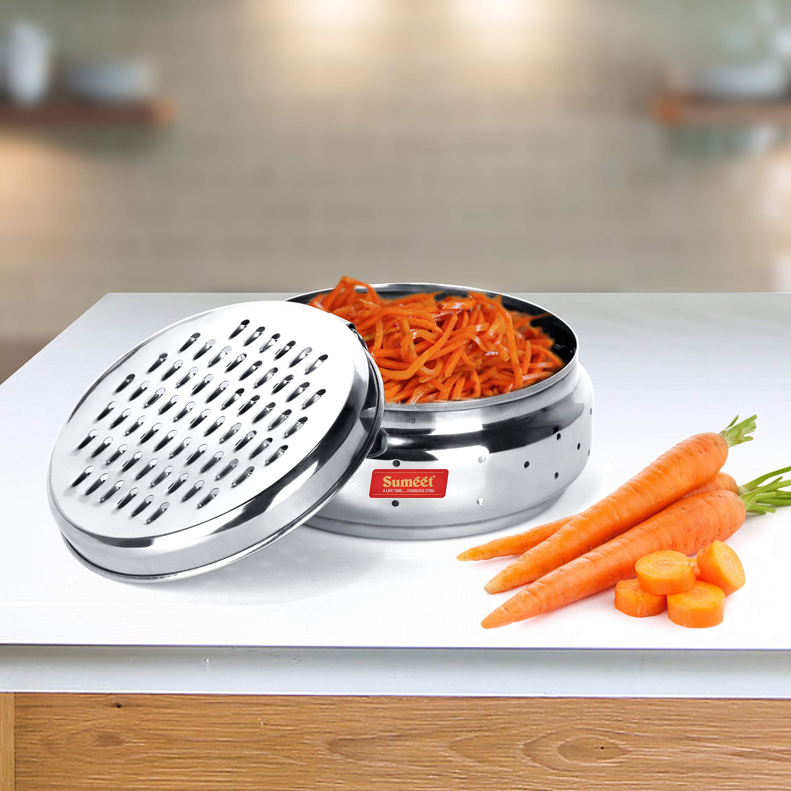 Sumeet Stainless Steel Vegetable Grater With Storage Container