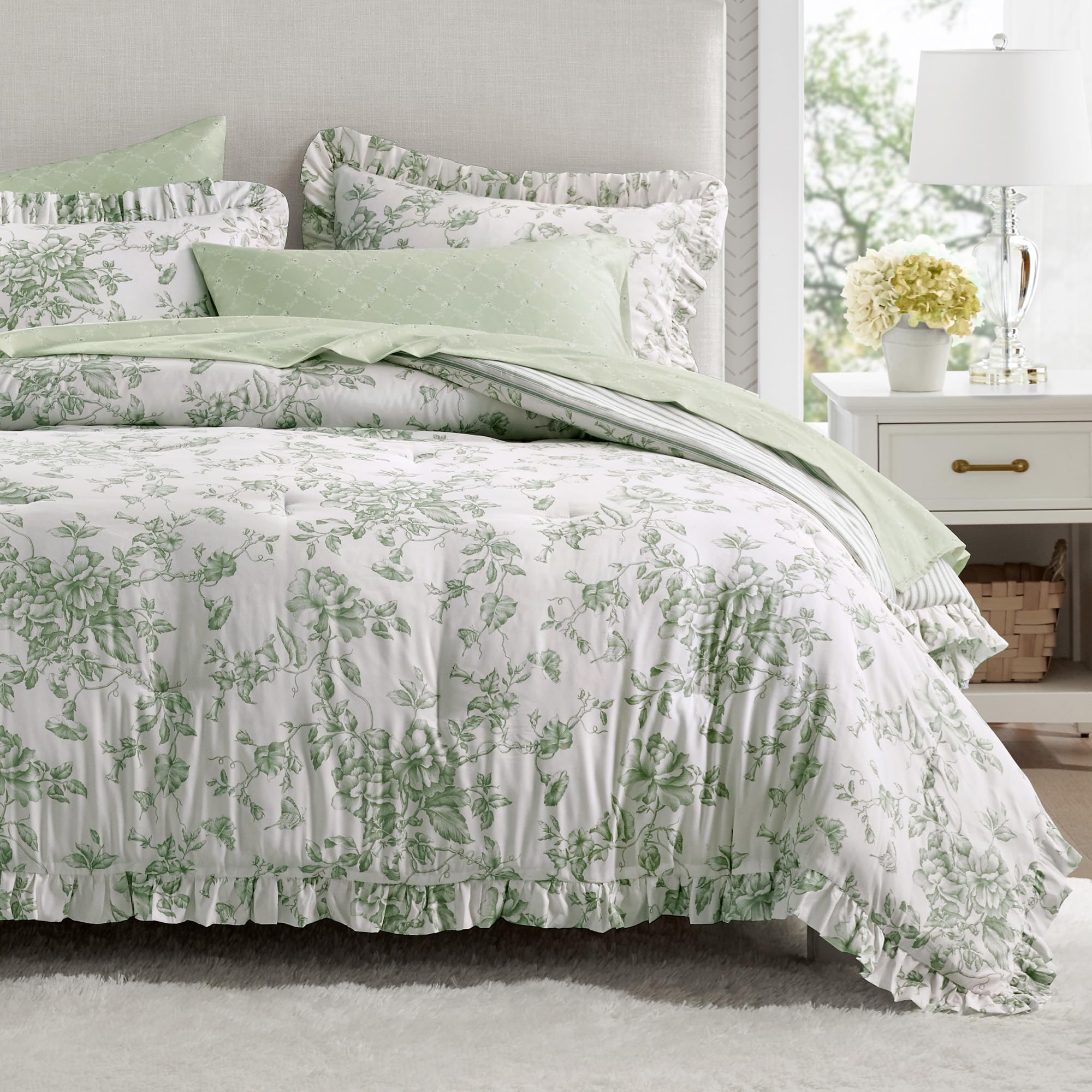 Madison Park Essentials Green Floral Comforter Set