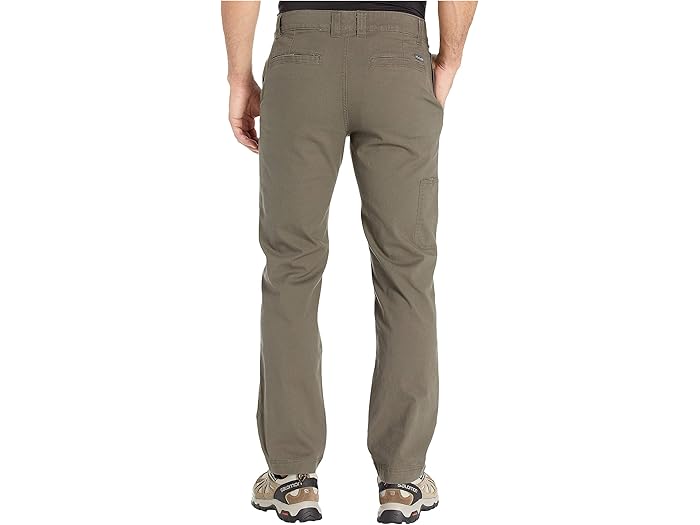 columbia roc pants relaxed fit