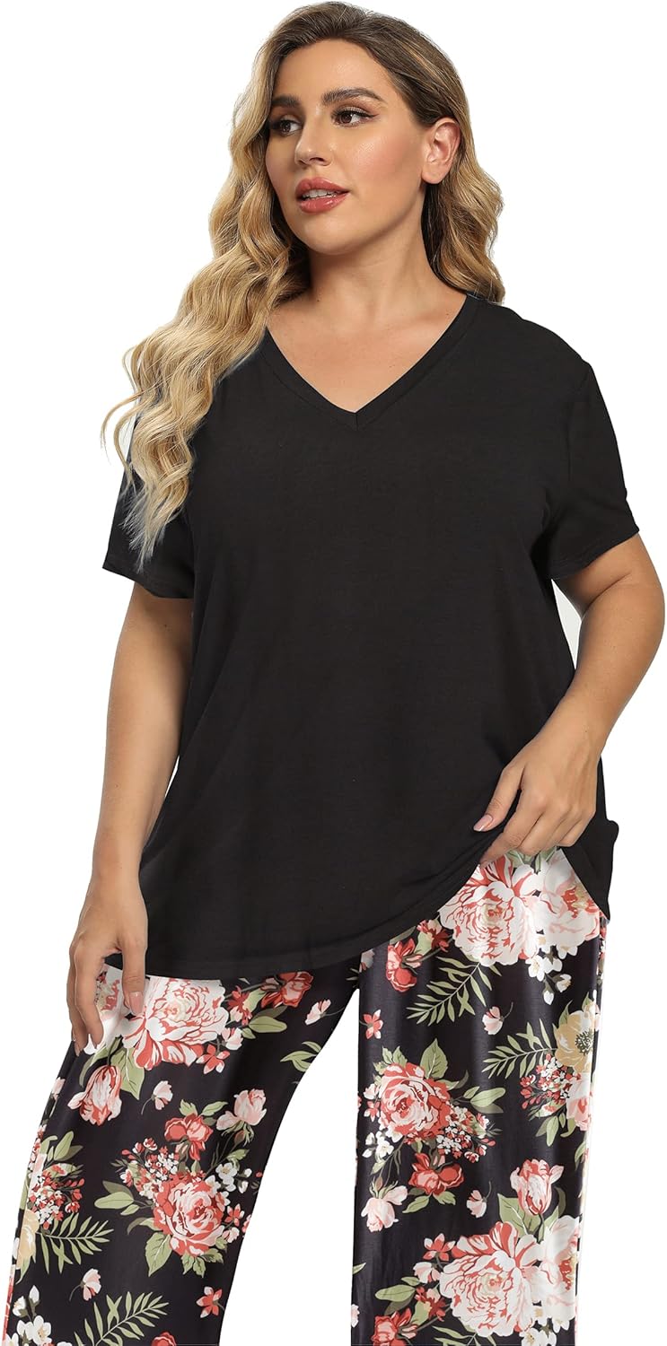 Vozanet Women's Pajamas Set Soft V Neck Sleepwear Top and Capri Pj Lounge Sets Cartoon Heart Shape Cat Nighty Plus Size - Image 2