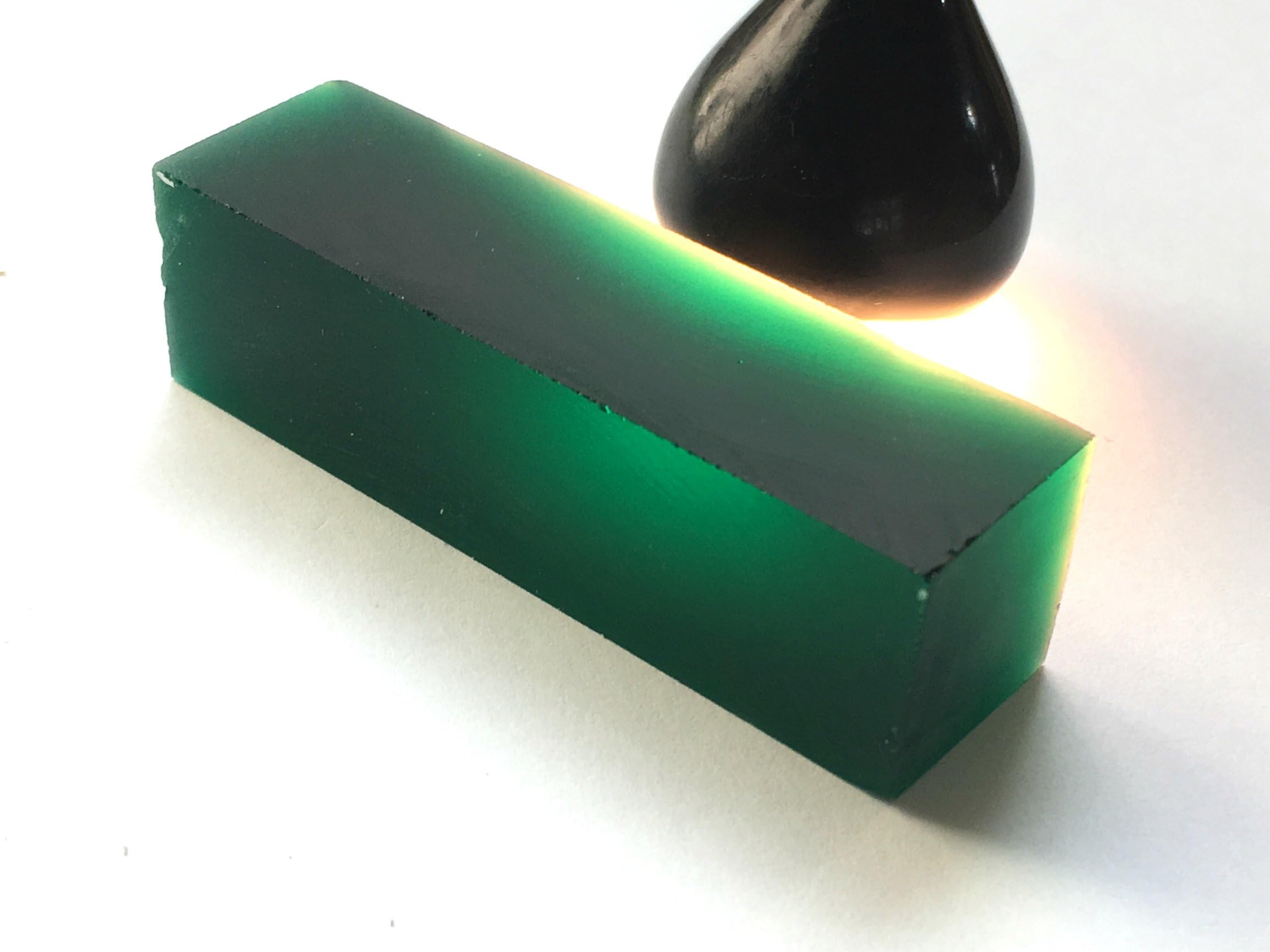 Emerald Green Dark #112A. Rough 90 gr. SIAMITE Created Gemstone. US@GEMS