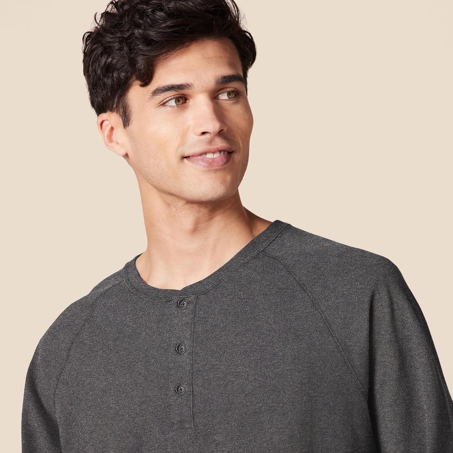 Amazon Essentials Long Sleeve Shirt for Men, Regular-Fit Henley, Available in Big & Tall - Image 4