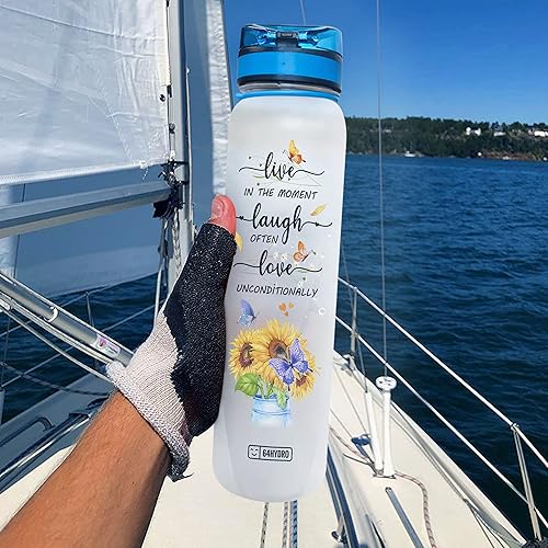 Miniatura 2 de 64HYDRO Botella de agua motivacional de 32 onzas con marcador de tiempo y filtro extraíble, regalos de mariposa de girasol de fe cristiana para