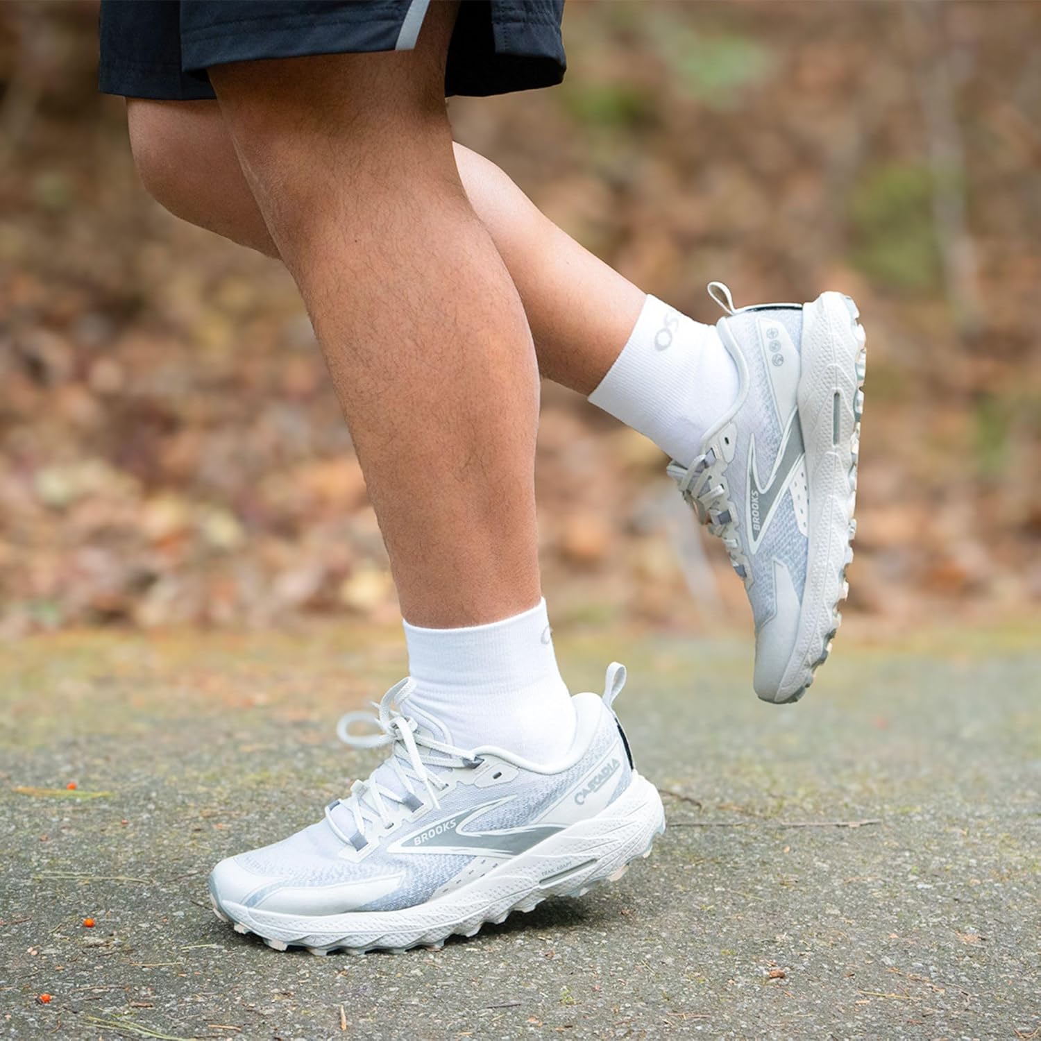 OS1st Wicked Comfort Quarter Crew Socks with light compression for maximum cushion, blister protection and breathable fabric - Image 3