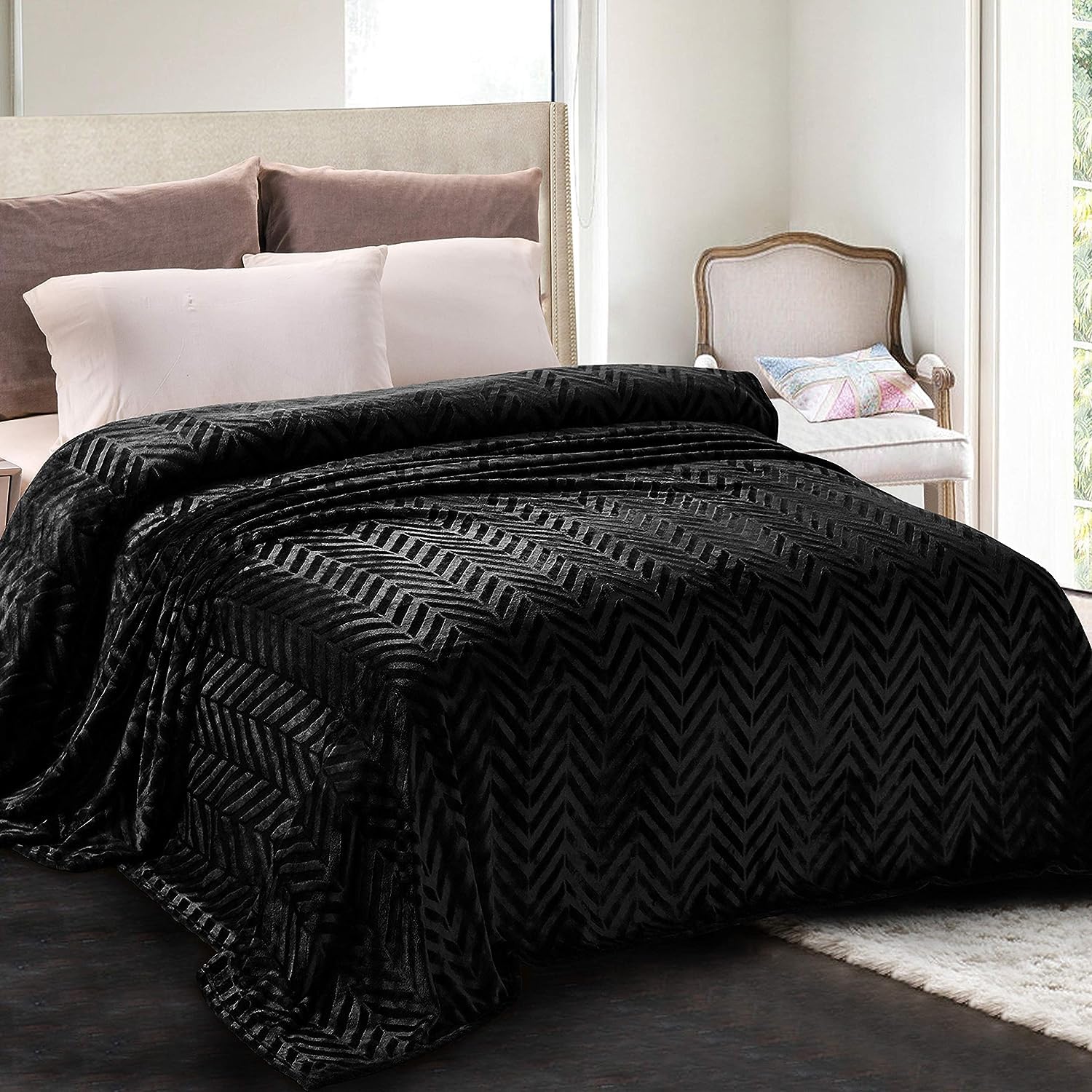Whale Flotilla Kuscheldecke mit Chevron Muster - Superweiche und Kuschelige Flanell-Decke