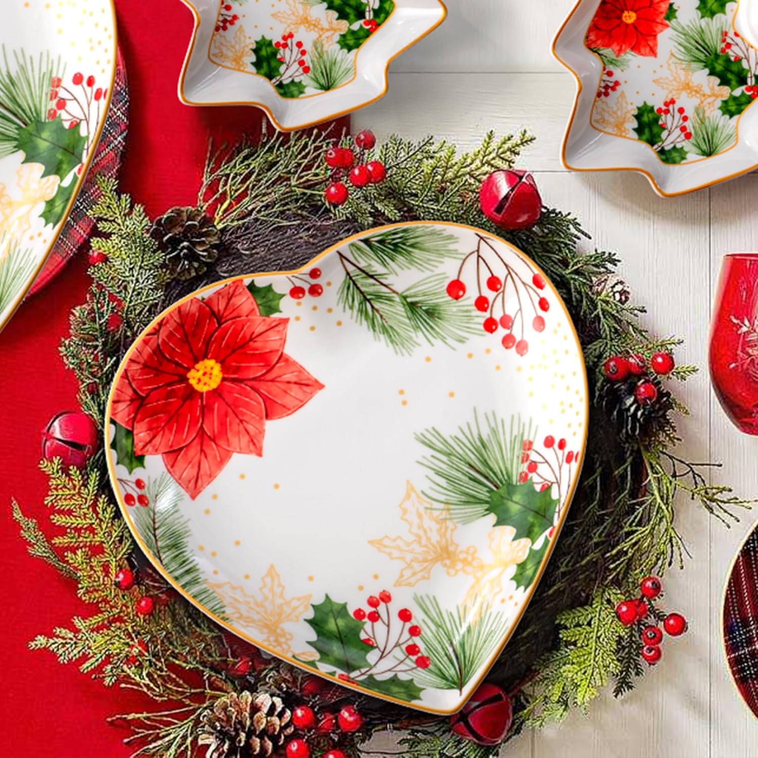 8 Inch Heart Shape Plate with Christmas Pattern, Ceramic Tray for Serving Appetizer, Cake, Candy and Holiday Dishes, for Holiday Table, Christmas Party or Festival Celebrations, Set of 2, Red Berries