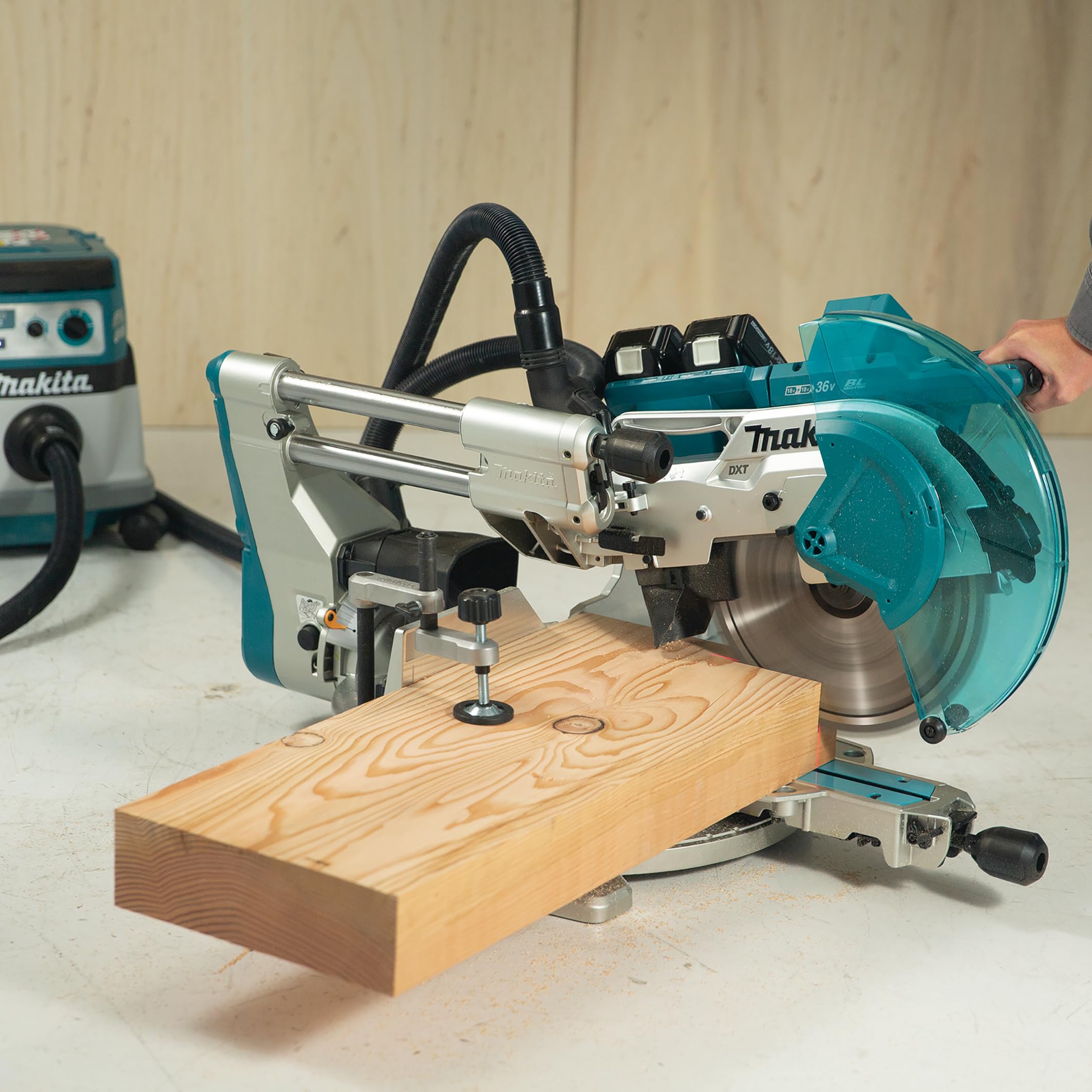 MAKITA DLS211ZU Scie à onglets radiale 36V LXT Ø305 mm avec module AWS