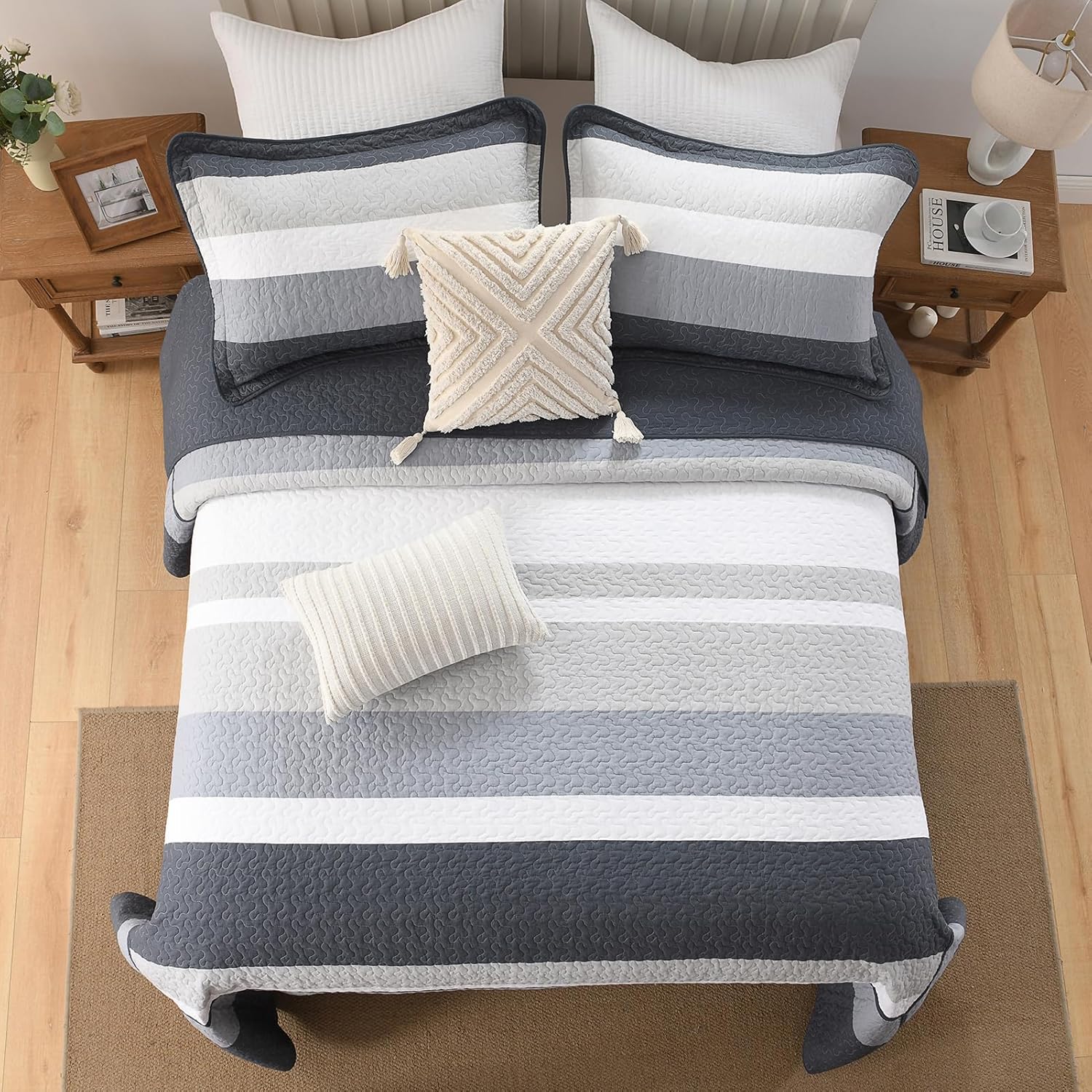 DDUOXIN Oversized King Bedspread 128" W x120 L - 100% Cotton California Quilt with 2 Pillow Shams, Simple Striped Design Lightweight Durable Bedding, Perfect for Modern Bedrooms, Blue/Gray/White