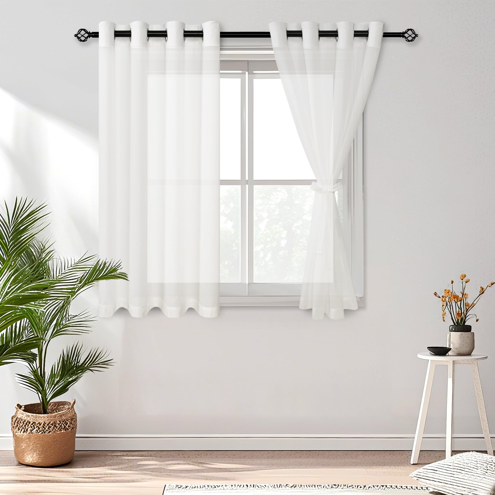 Rideaux transparents contre vis-à-vis pour salon lumineux