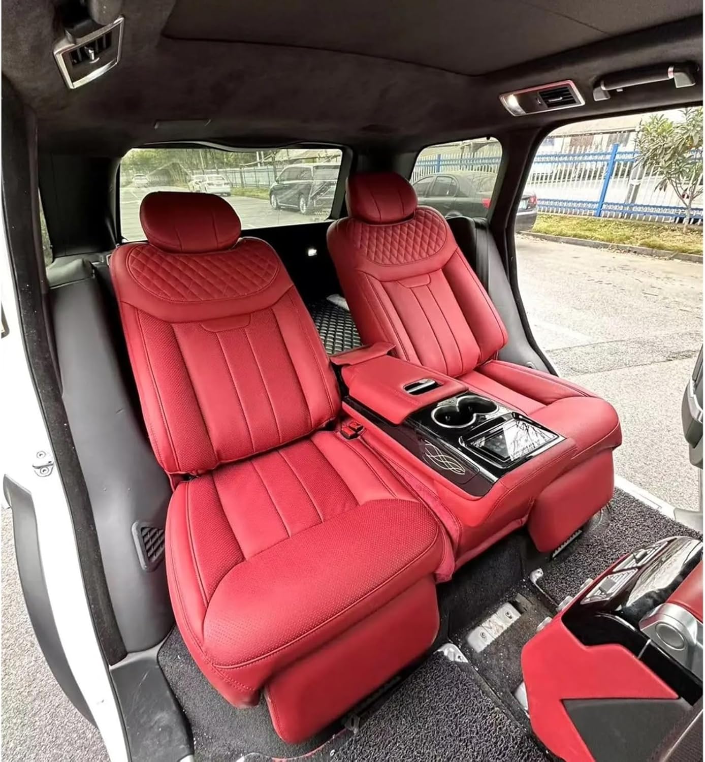 Source Factory SUV Modified Car Seat Luxury For LC200 LC300 LC150 LC250 LX570 LX600