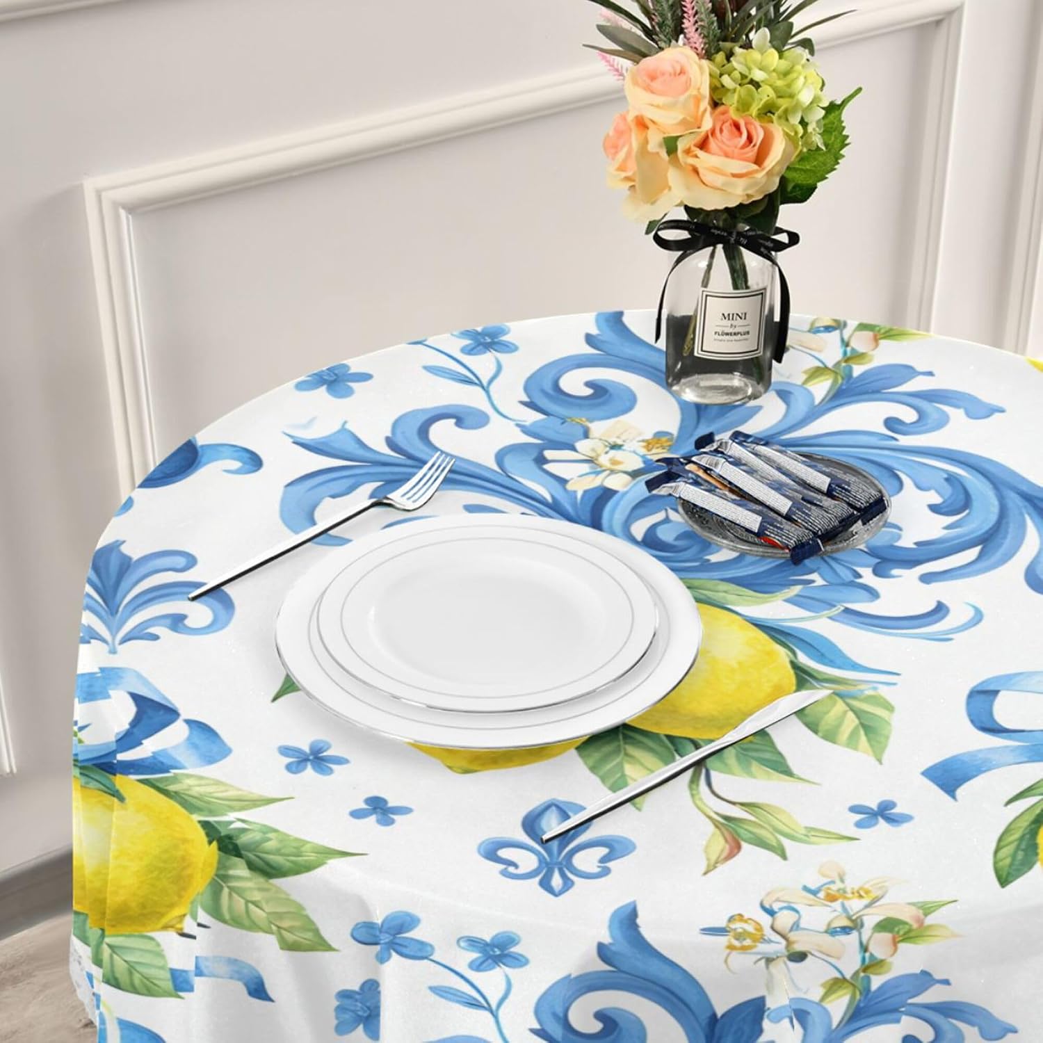 MNSRUU Round Tablecloth Sicilian Style White Flowers of Lemon Table Cover Round 60" Waterproof Table Protector for Outdoor Wedding Party Dining Room Table