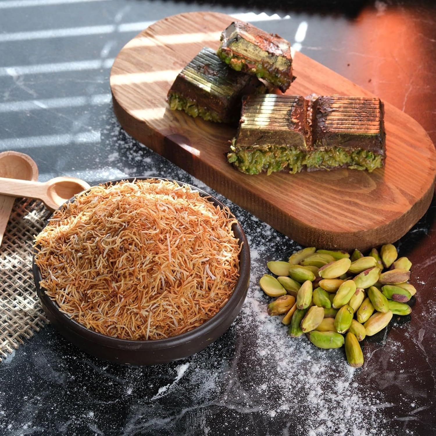 Pufai, Cheveux d'ange Kadayif croustillants et grillés (fils de pâte) - Idéal pour le chocolat Dubaï, comme garniture de céréales - Yaourt, 200 grammes, 8
