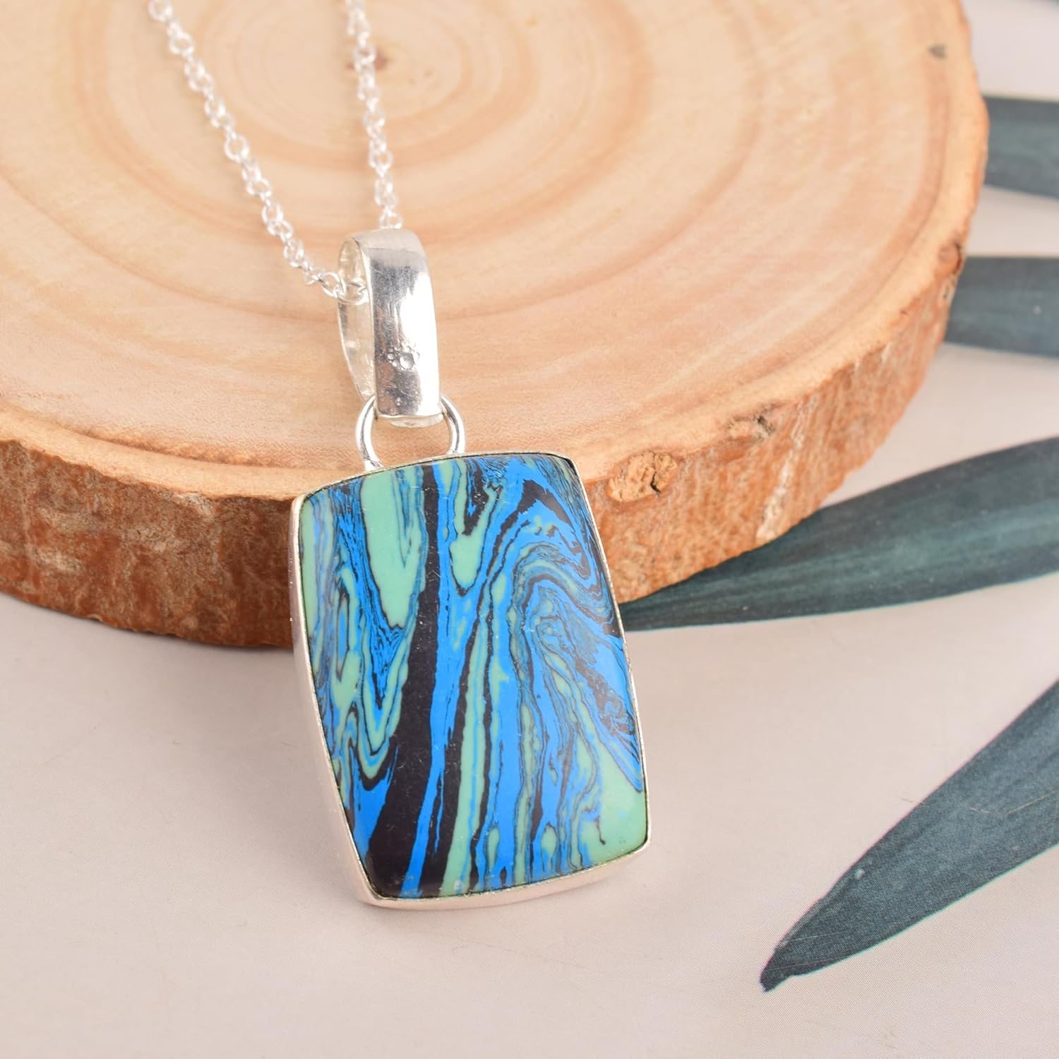 Blue Agate Crystals Pendant Necklace, Unusual Gemstone, Dainty Women Fashion Jewelry, Birthday, Gift for Her, Gemstone Jewelry (blue agate B) - Image 3