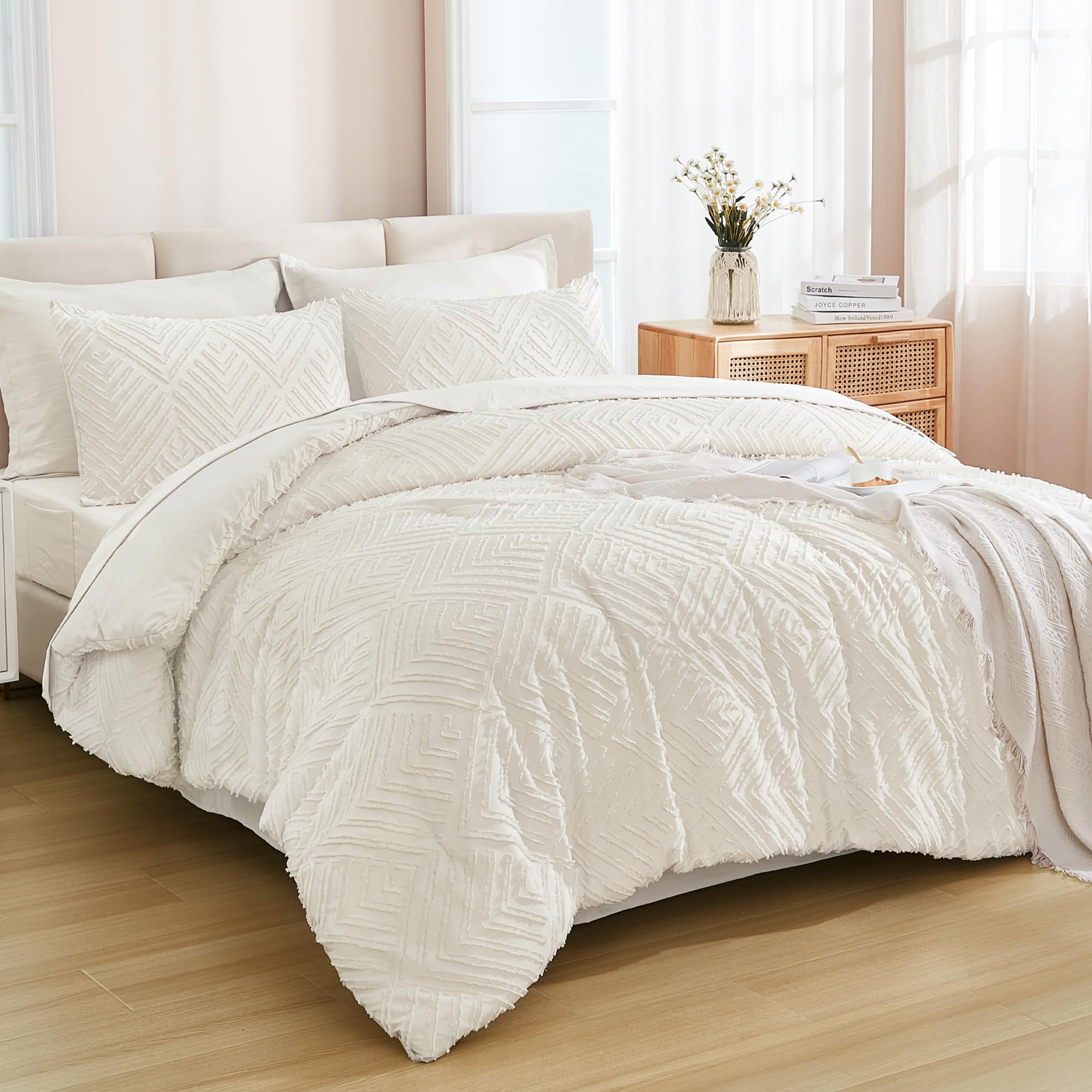 Photo 1 of Andency Oversized King Comforter 120x98, Ivory