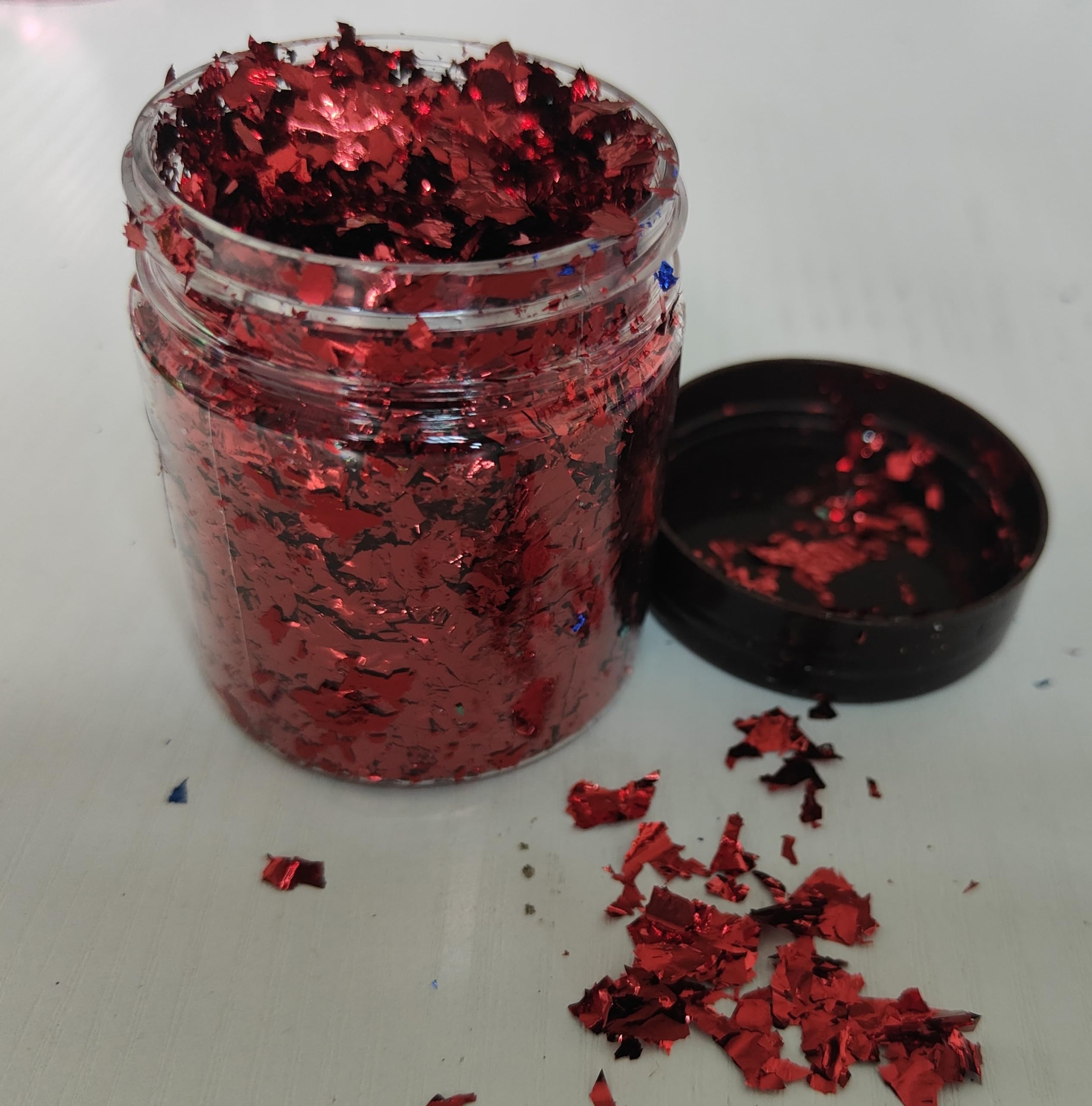 JINRUISI Gilding Flakes,Gold Foil Flakes for Resin,Blue Red Purple Pink Metallic Foil Flakes for Resin Jewelry Making,Nails,Painting Art,Crafts and Slime (Red)