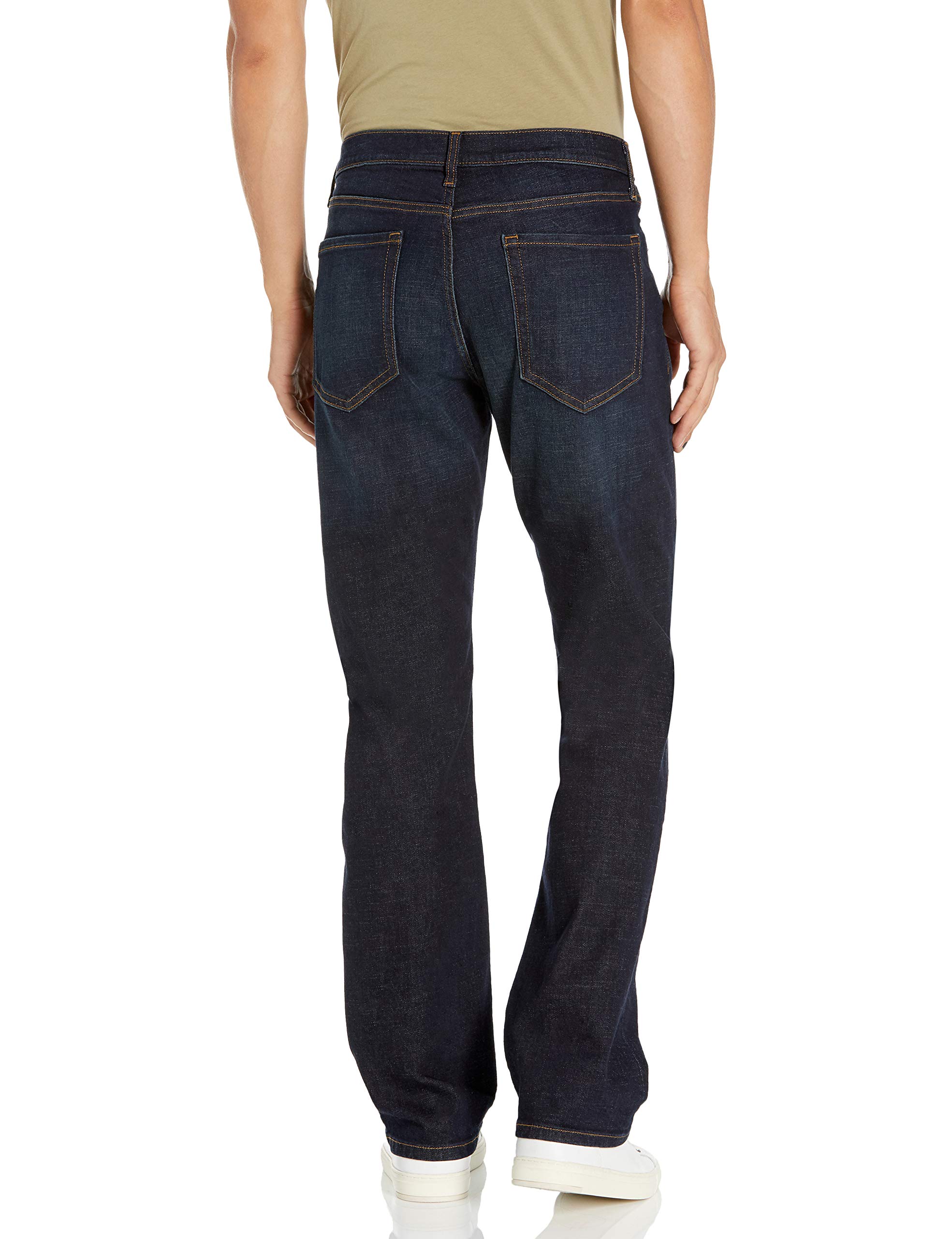Amazon Essentials Jeans dritti con taglio bootcut - colori fuori produzione Uomo