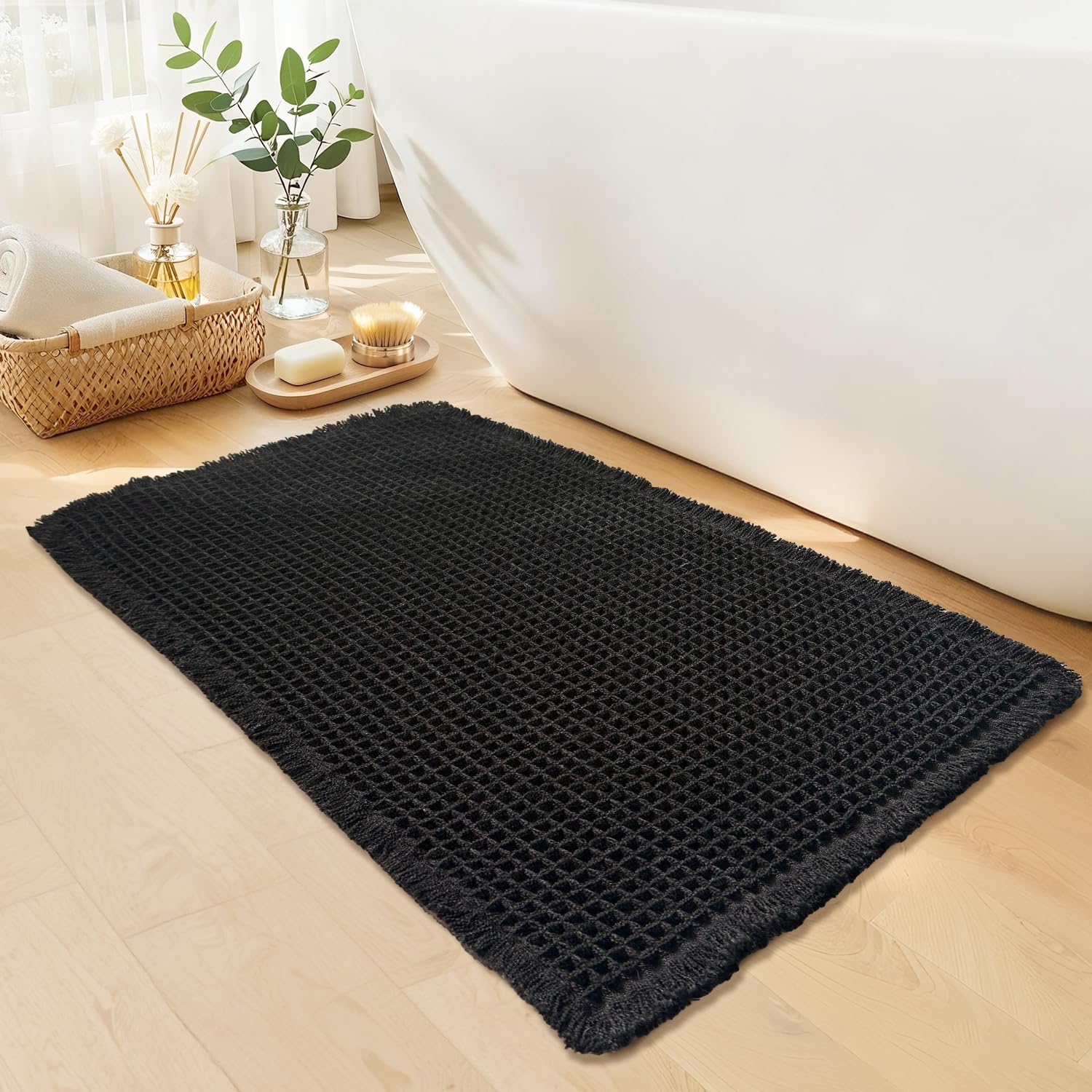 GRLYUH Black Bathroom Rug - Waffle Bath Mat Non Slip Washable, Super Absorbent & Quick Dry, Boho Bath Mat Farmhouse Bathroom Decor, 20'' x 32'', Black