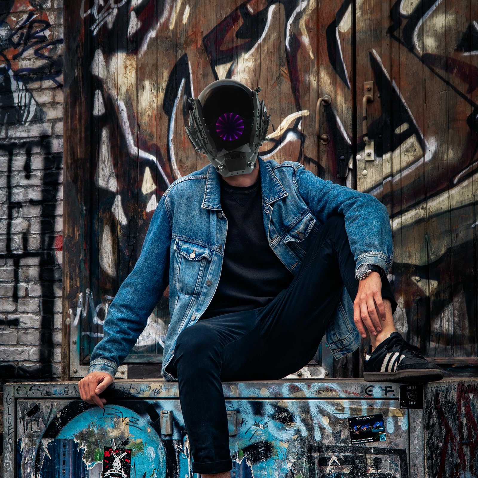 Marikito Punk LED Mask, Eye Of The Abyss Design, Techwear Cosplay Accessory - Image 4