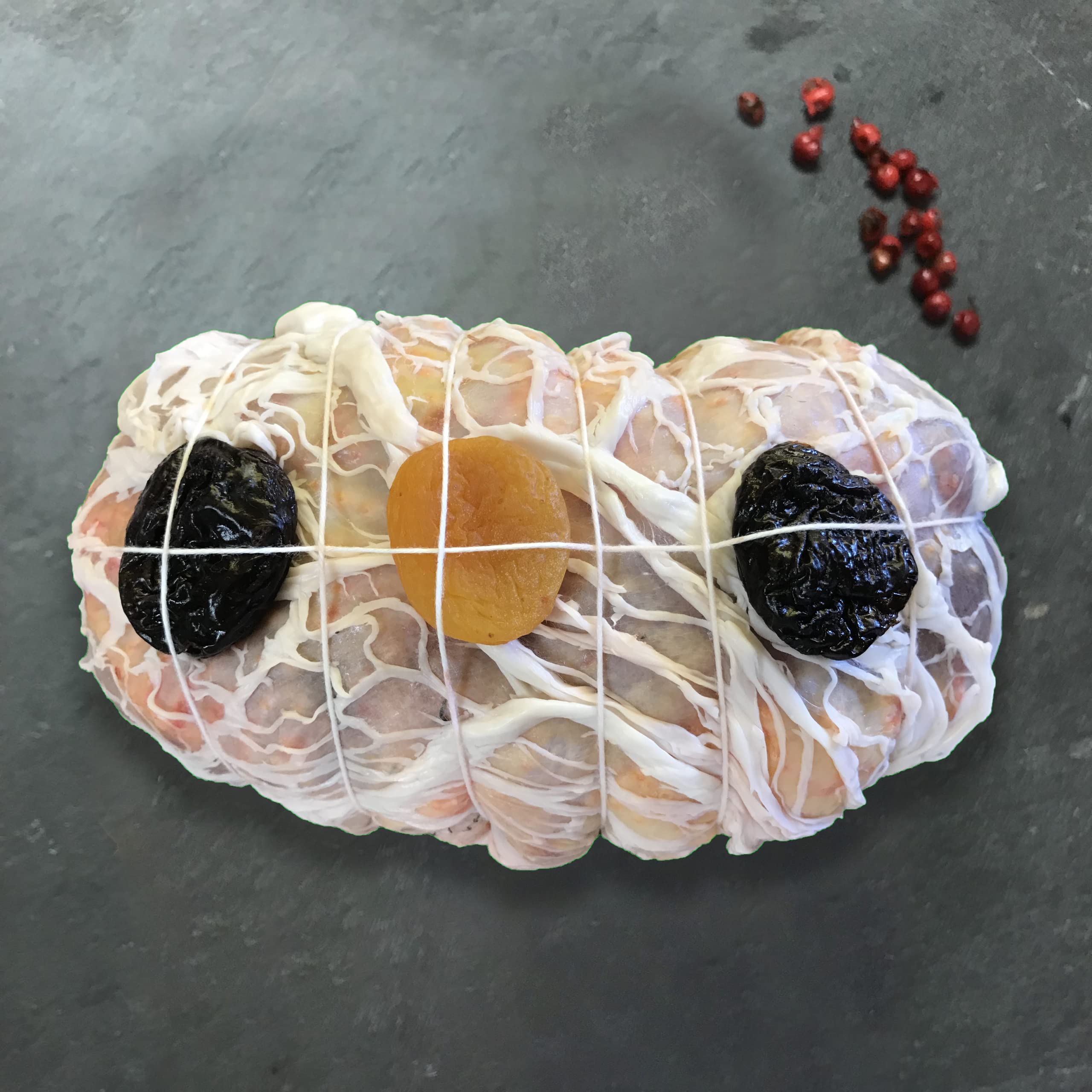 Rôti de pintade farci aux pruneaux/abricots - 850g - France