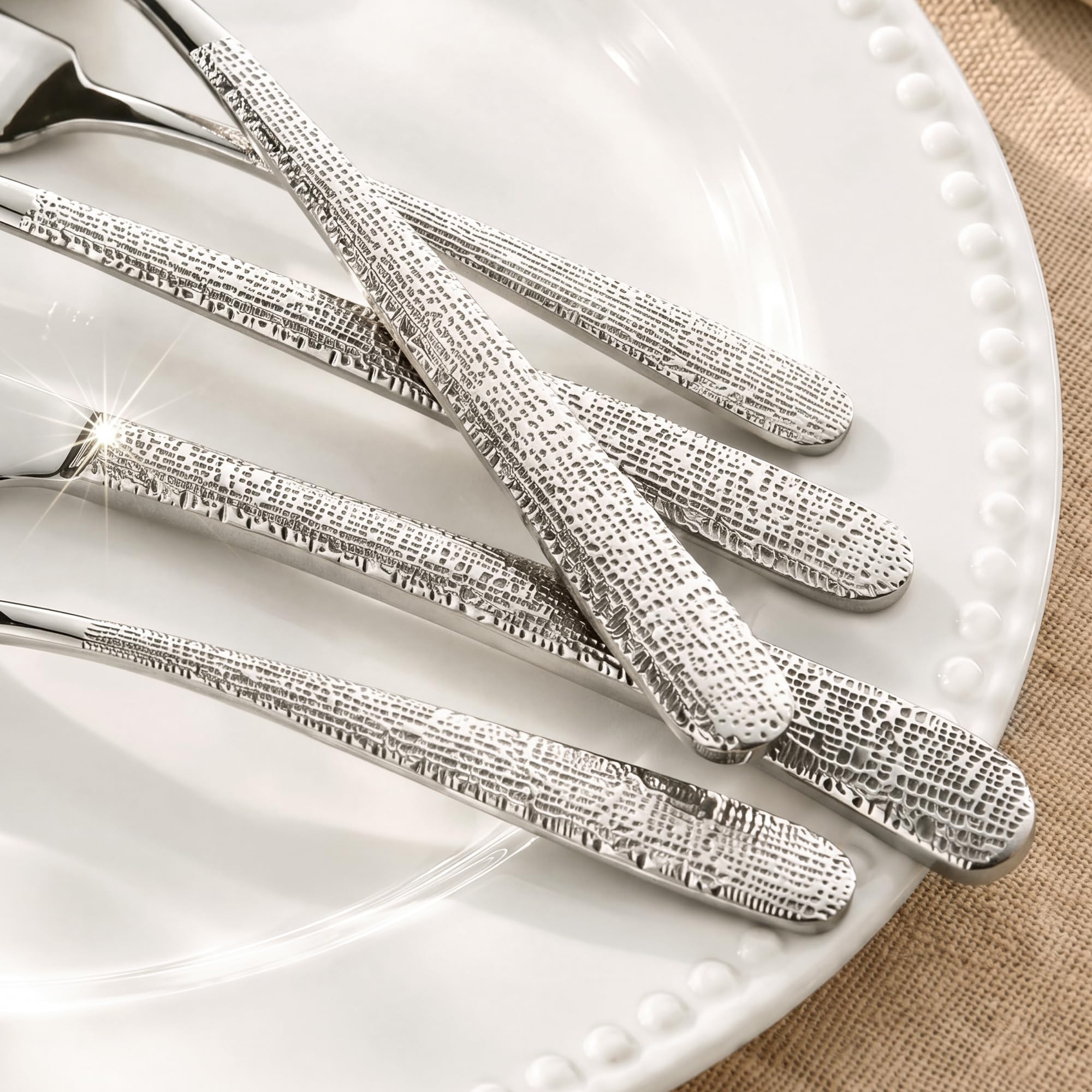 Titanium Silverware Set for 4, 20 Pcs Hammered Silverware Set — Amazon image 4