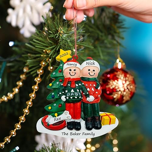 Miniatura 2 de Adorno de pareja embarazada y perro, adorno de Navidad con hueso de perro, personalizado