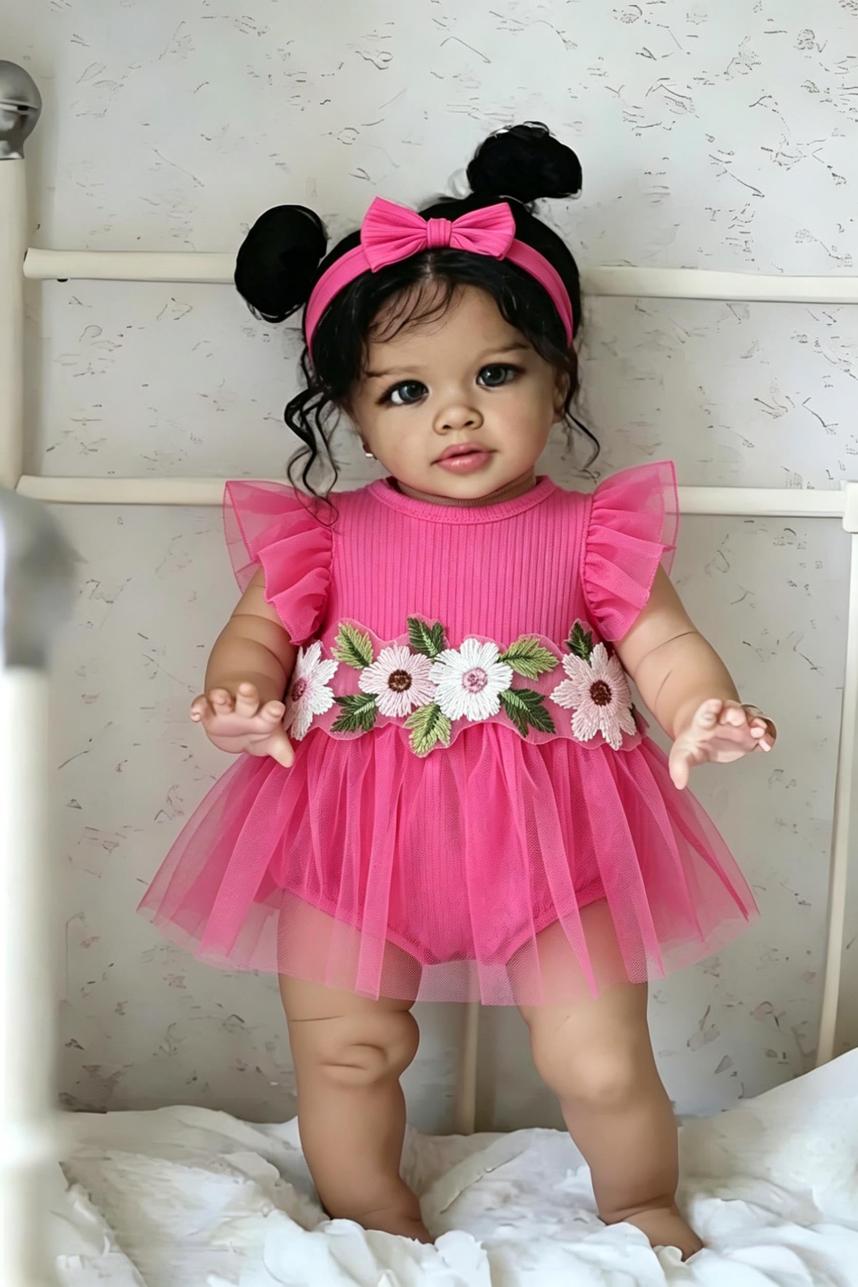 Czarne realistyczne lalki Reborn Baby Dolls Girl 66 cm Afroamerykanin Reborn małe lalki miękkie winylowe silikonowe Baby Doll tkanina ciało realistyczna lalka maluch z akcesoriami do zabawek