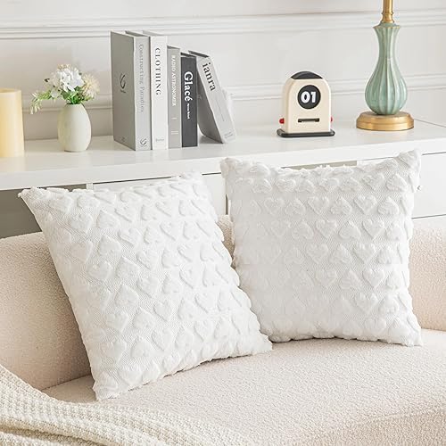 AQOTHES Juego de 2 fundas de almohada decorativas blancas de 18 x 18 pulgadas, fundas de almohada de lana sintética de felpa suave para sofá, hogar