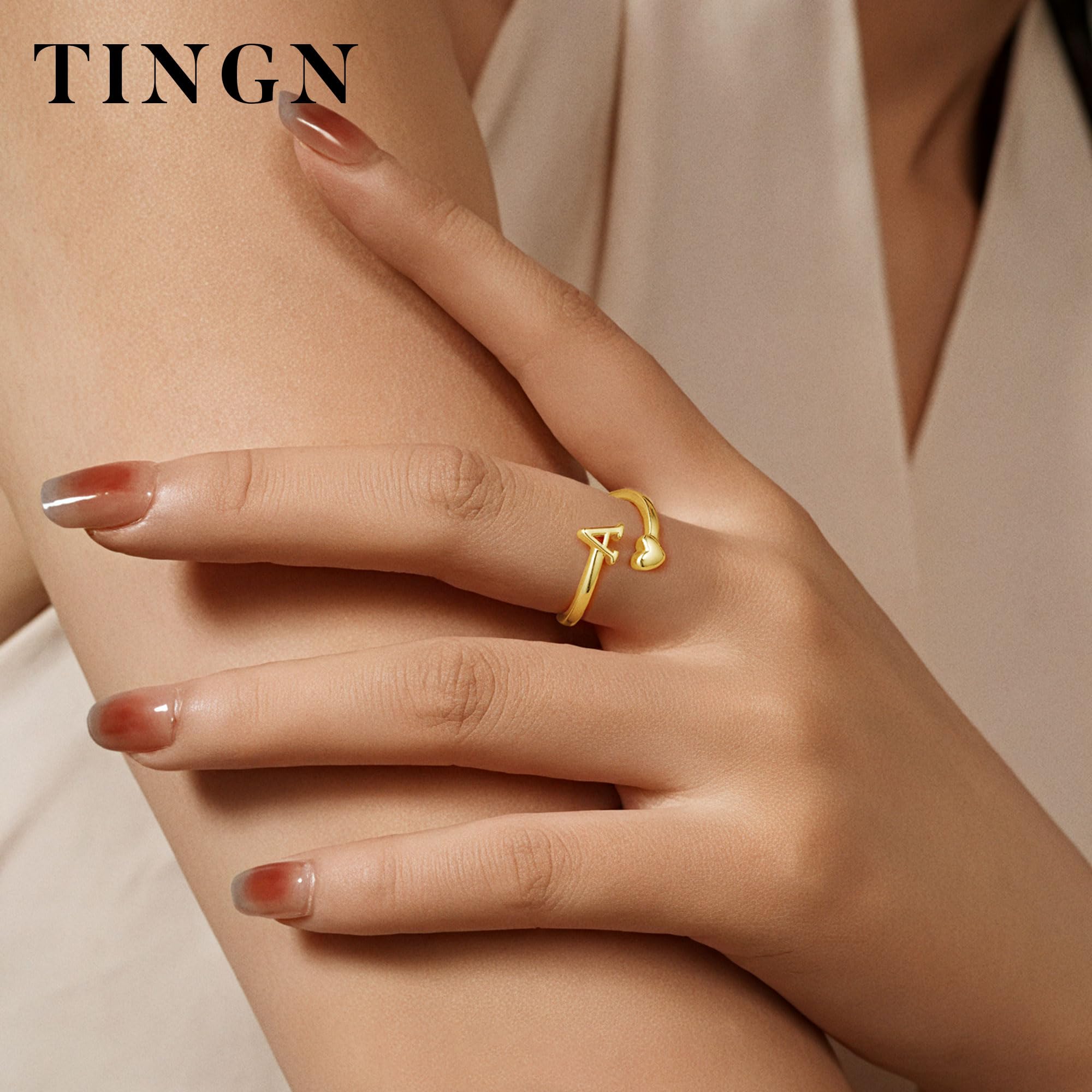 TINGN Ring Gold Damen Mädchen - 14K Gold Vergoldet Wasserfest Herz Ringe mit Buchstaben Stapelring Stapelbar Promise Daumenring Statement Goldring Geschenke für Frauen Freundin Mädchen Schmuck