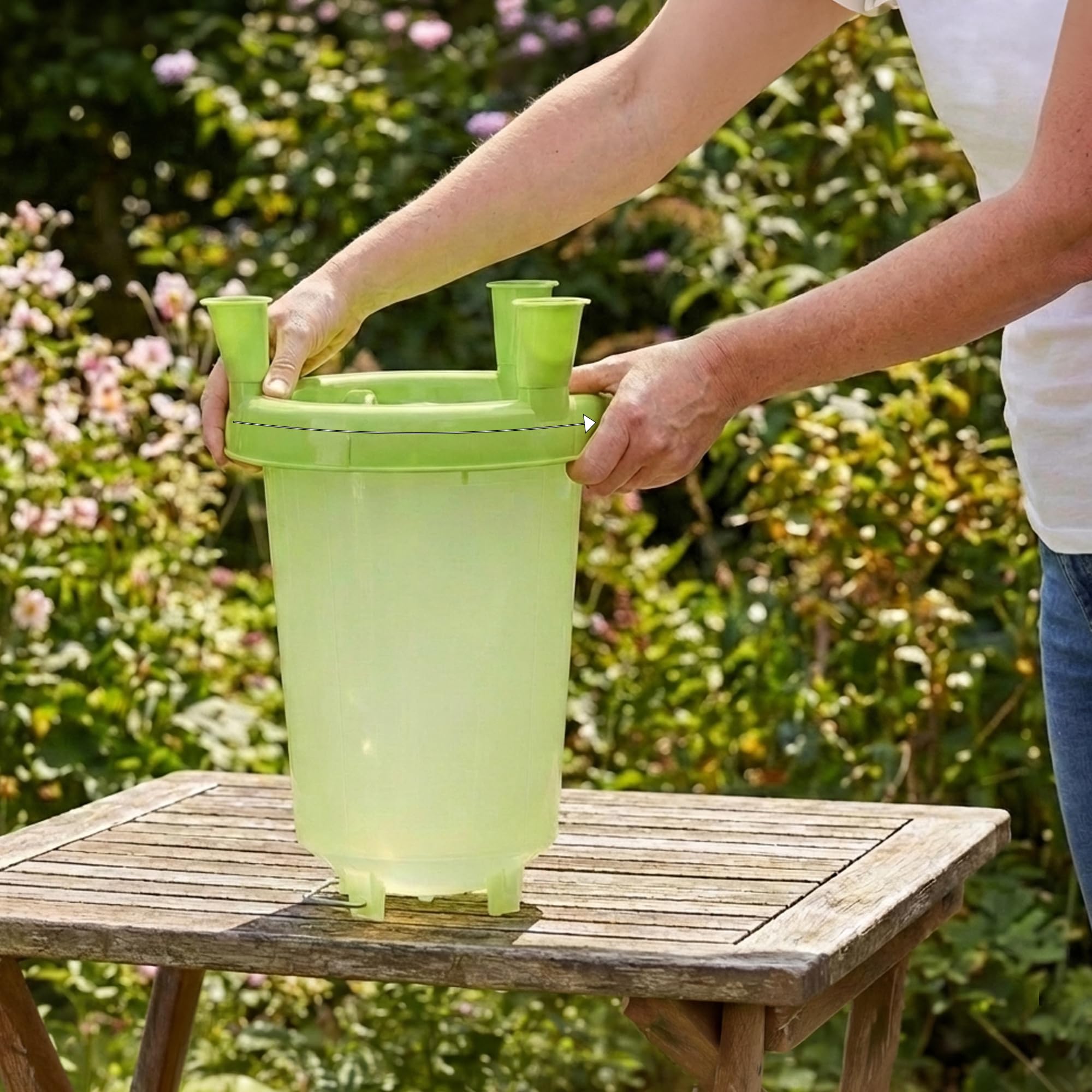 8l Hühnertränke, Geflügeltränke für Hühner, automatische Wassertränke, Tränke Geflügel als Wasserspender, Wachteltränke, Trinkbehälter, 8 Liter