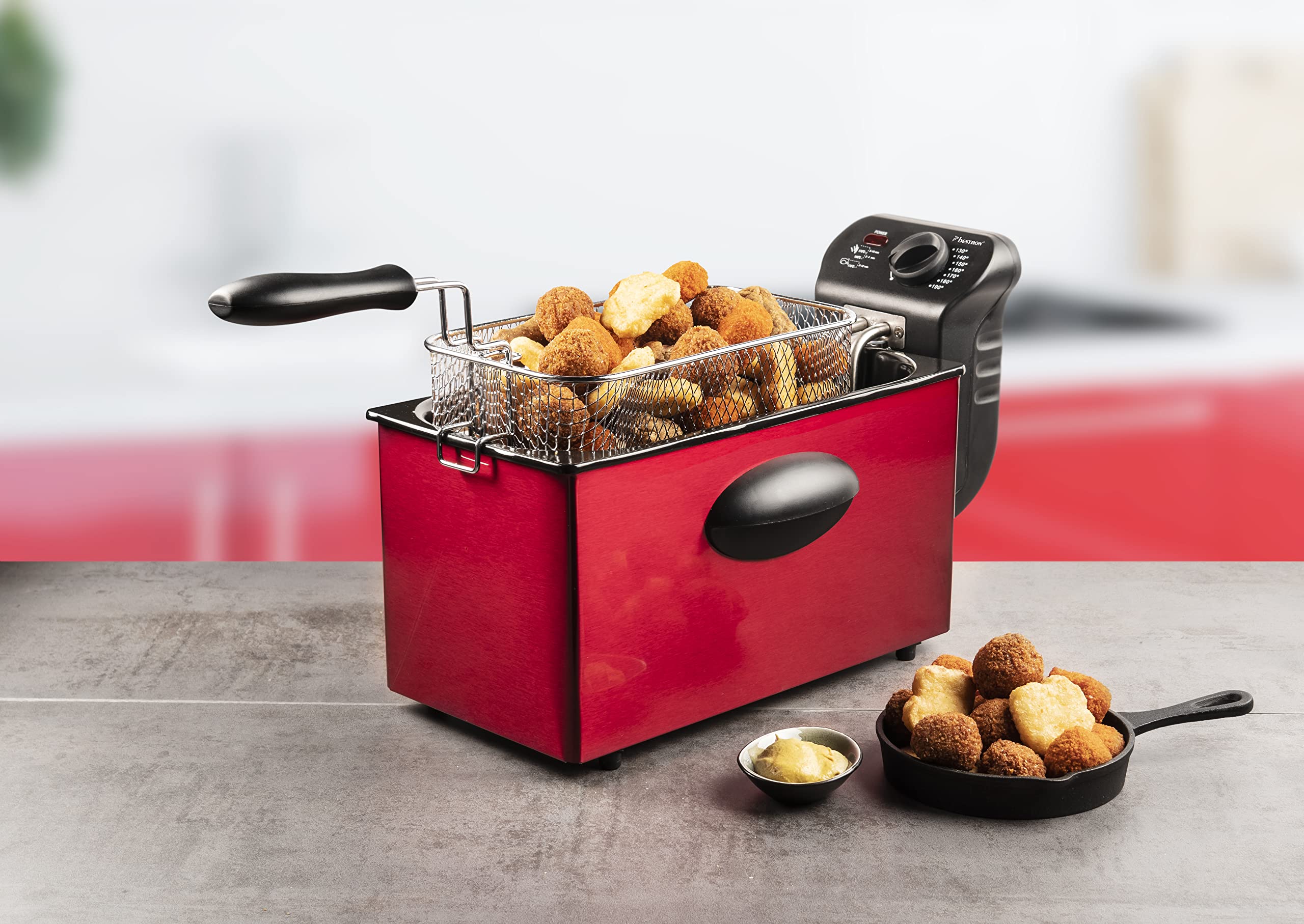 Bestron Freidora de aceite, freidora con tecnología de zona fría, 3,5 litros litros de capacidad, con control de temperatura, parcialmente apta para lavavajillas, 2000 vatios, color: rojo