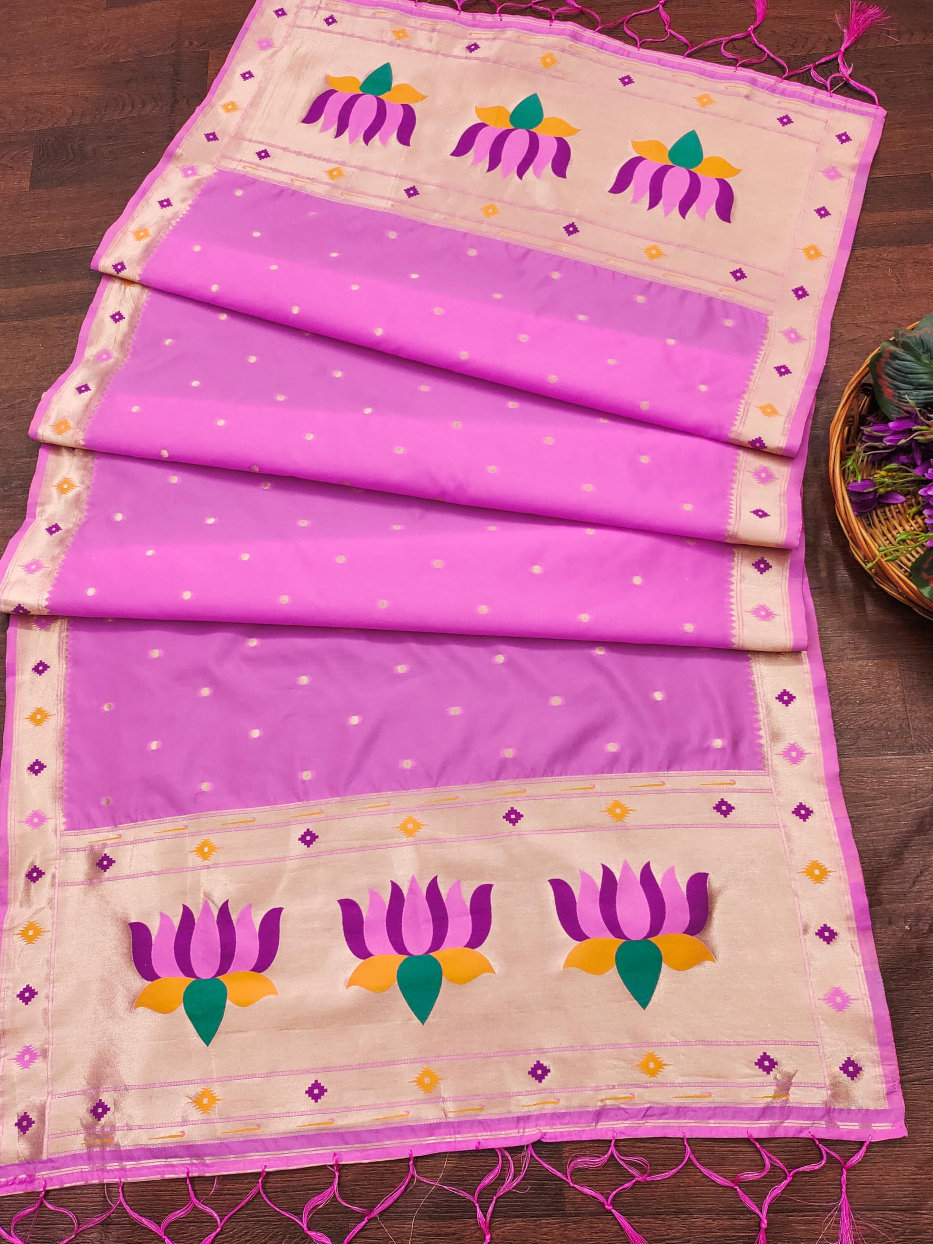 DEVANGI Women's Woven Banarasi Silk Dupatta/Chunni For Women, Floral Print 1 Meter Wide and 2.3 Meter Length Printed Designer Dupatta/Chunni For Girls(OM-DT-67-BABYPINK) - Image 3 thumbnail