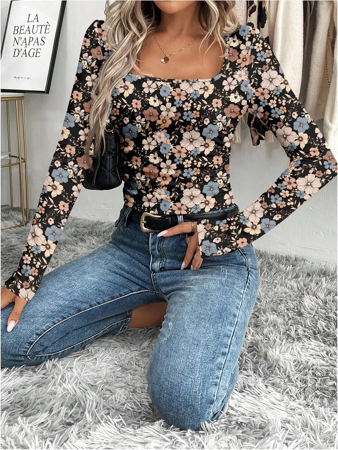 WDIRARA Women's Floral Square Neck T Shirts Ruched Long Sleeve Tee Shirt Tops - Image 5