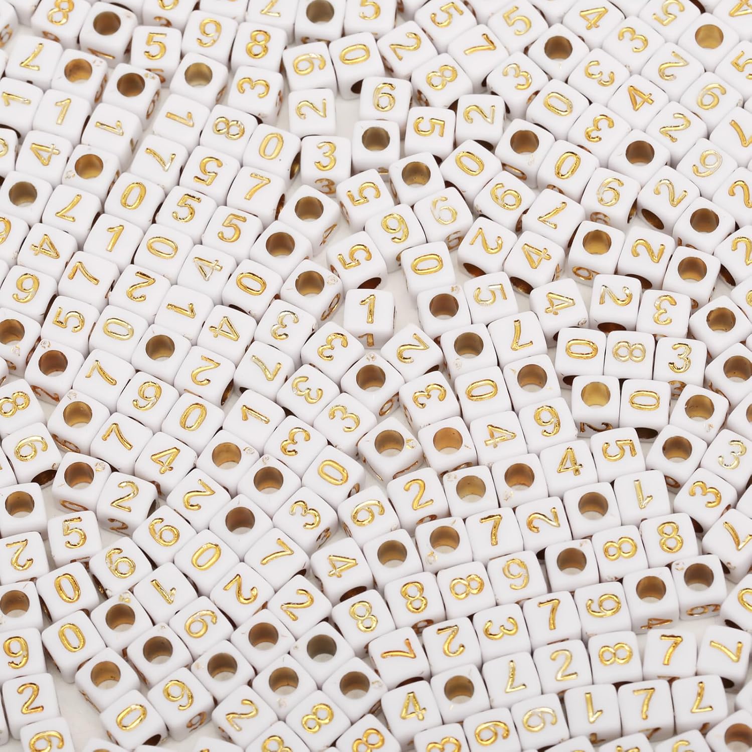 1000pcs Number Beads Acrylic Cube Beads for Jewelry Making (White-Gold)