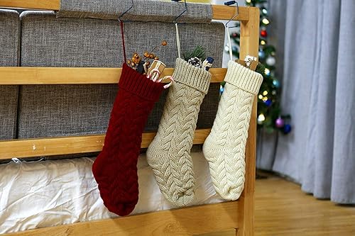 Miniatura 7 de Calcetines de Navidad, tejidos, únicos, color blanco, borgoña y marfil.