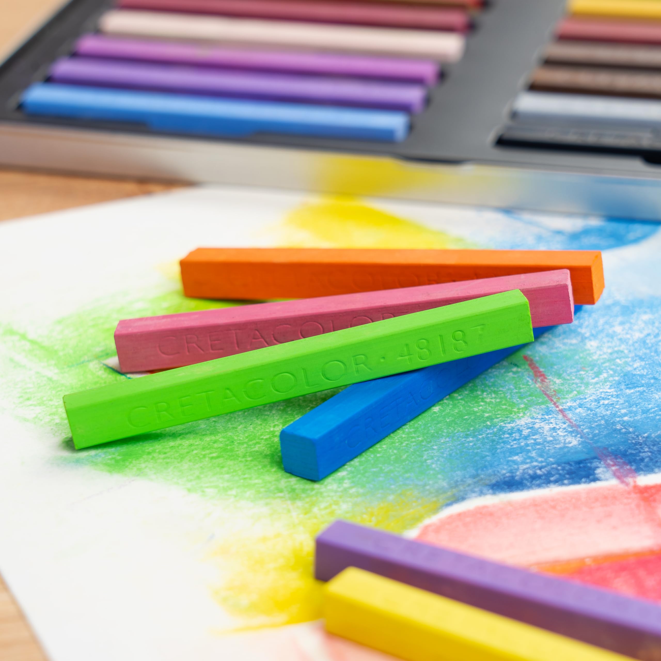 Cretacolor Twarda pastelowa puszka zestaw 24 szt. twarda pastelowa puszka zestaw 24 szt