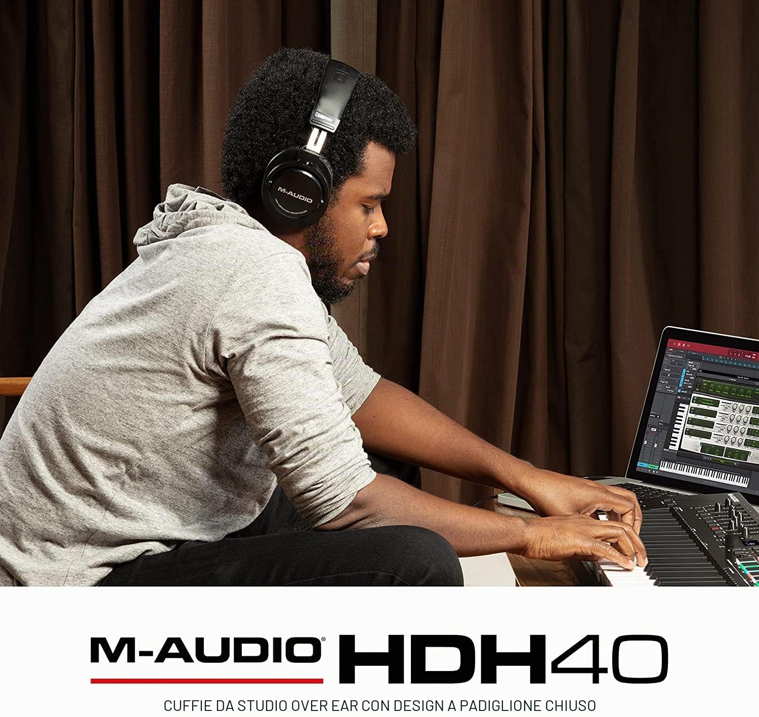 AKAI Professional MPK Mini MK3 Black + M-Audio HDH40 – Tastiera MIDI Controller USB a 25 Note con 8 Drum Pad, 8 Manopole e Software + Cuffie Over Ear Chiuse da Studio con Cavo da 2,7 m
