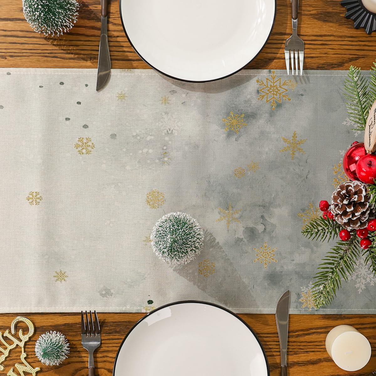 Siilues Christmas Table Runner, Snowflake Decorations Blue
