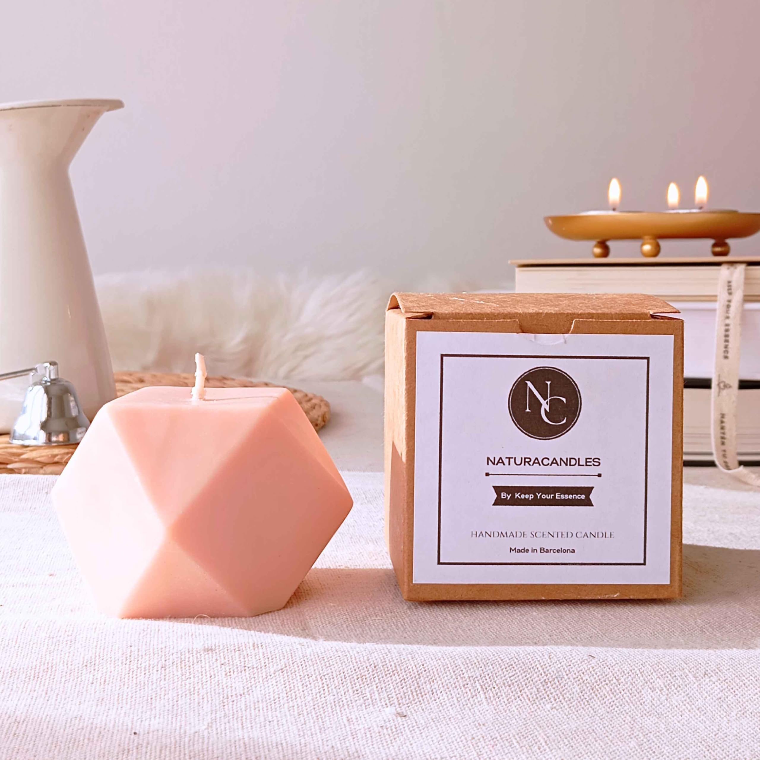 NaturaCandles Candela Profumata A Forma Di Mondo - Artigianale, 3 Aromi, Regalo Perfetto - FRESH WHITE - Foto 3