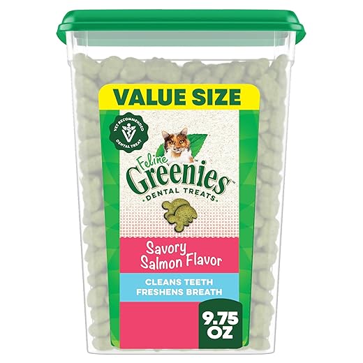 Greenies Feline Veterinarian-Recommended Adult Natural Dental Cat Treats, Savory Salmon Flavor, 9.75 oz. Tub