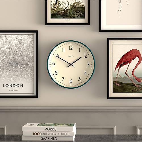 Miniatura 3 de JONES CLOCKS Reloj de pared de estudio Reloj redondo moderno 12 pulgadas Verde oscuro Números fáciles de leer Diseño versátil para cocina, sala