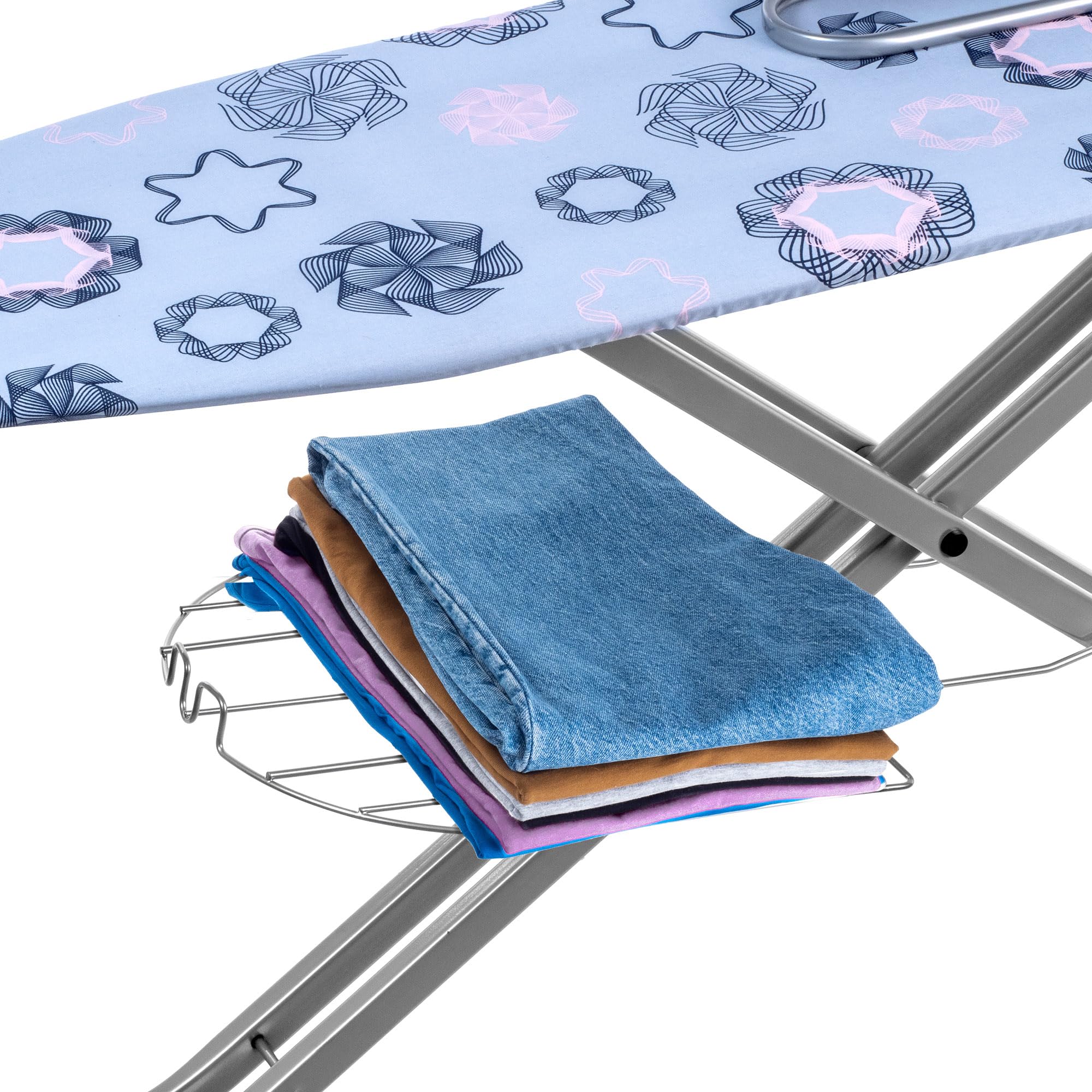 KADAX Table à Repasser avec Jeannette - Bleu 120x30 cm - Repassage Vapeur avec Support de câble et rallonge intégrée - Anti-Pliage accidentel Pieds antidérapants et étagère vêtement