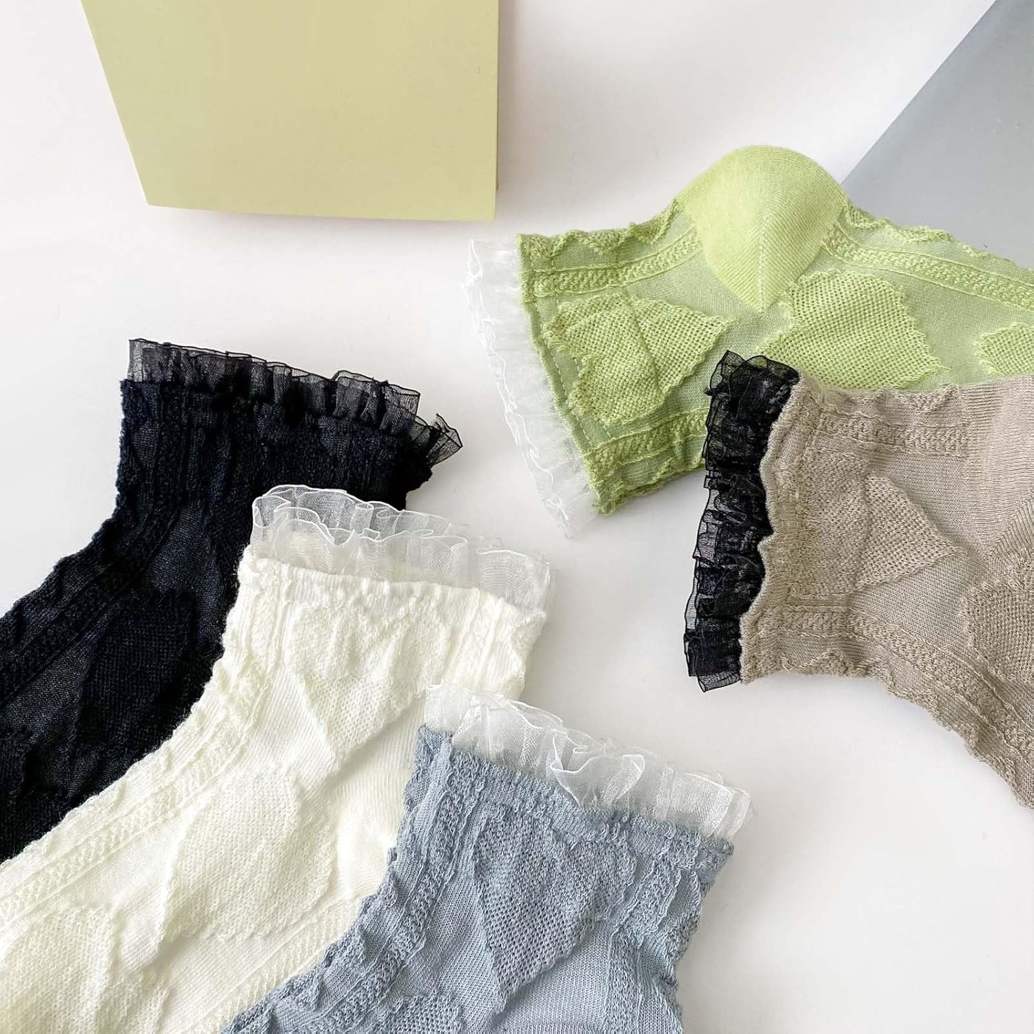 zrylibya Women Ruffle Frilly Lace Trim Ankle Socks Heart Pattern Textured Casual Cute Low Cut Socks 5 Pairs - Image 7