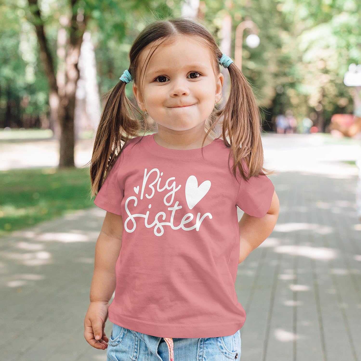 Olive Loves Apple Cursive Big Sister Hearts Sibling Reveal T-Shirt for Baby and Toddler Girls Sibling Outfits Mauve Shirt - Image 2