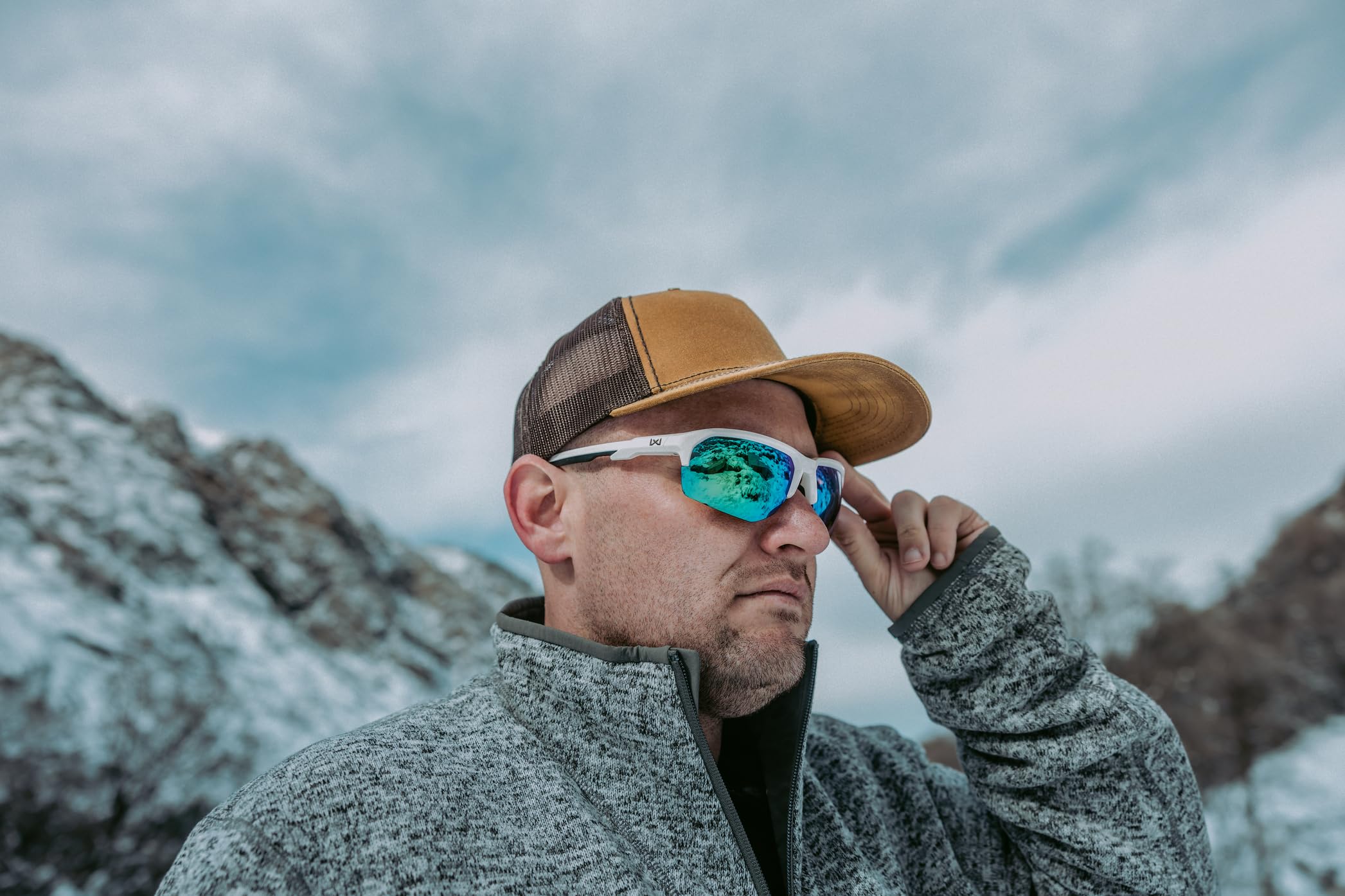 Wiley X JAKL - Gafas de sol balísticas, gafas de seguridad para hombres y mujeres, protección ocular UV para disparar y al aire libre, Negro mate y marrón, Medium-Large