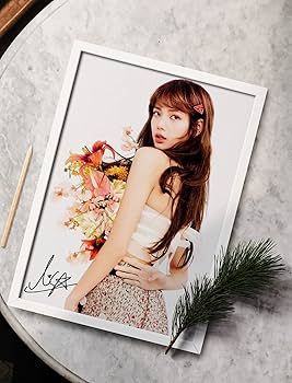 BLACKPINK HOUSE ポストカード　LISA SINCE 7 STORE Blackpink Lisa Framed Poster (8x12 inches) for