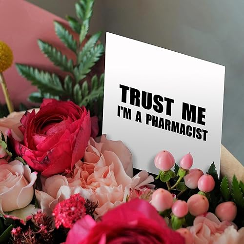 Miniatura 3 de Trust me Im a Pharmacist. Humor de trabajo de farmacia. Regalo - Tarjeta de felicitación, 6 x 6 pulgadas, individual (gc_195643_5)