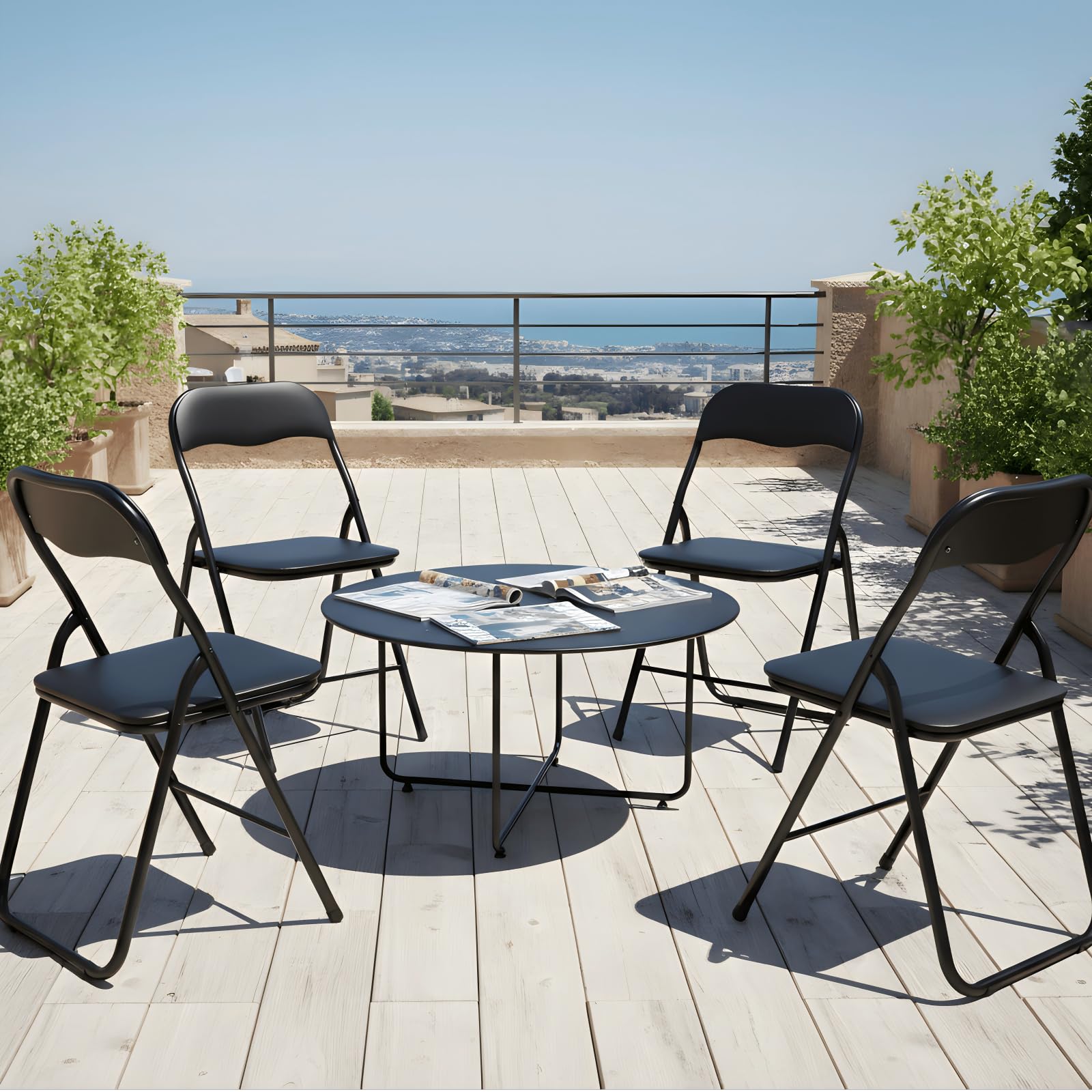 EGGREE Ensemble de 4 Chaises Pliantes Noires - Cadre Métallique, Siège Rembourré en PVC - Capacité de Charge 110 kg - Chaise Ergonomique Pliable pour Camping, Balcon, Fêtes, Bureau, Restaurant