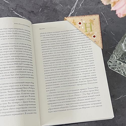 Miniatura 5 de Zuihug Marcador de esquina bordado - Marcadores personalizados de bricolaje con diseño de triángulo de fieltro de 26 letras - Bordado y hecho a mano